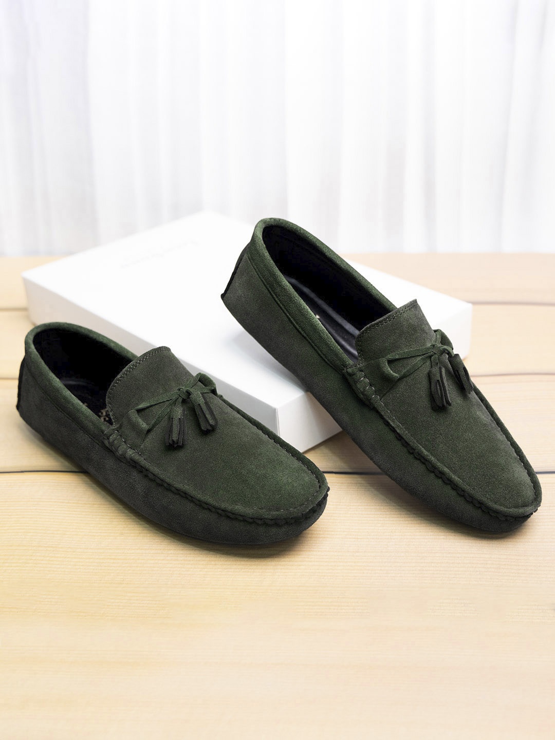 

LOUIS STITCH Men Classic Handmade Suede Tassel Driving Loafers, Green