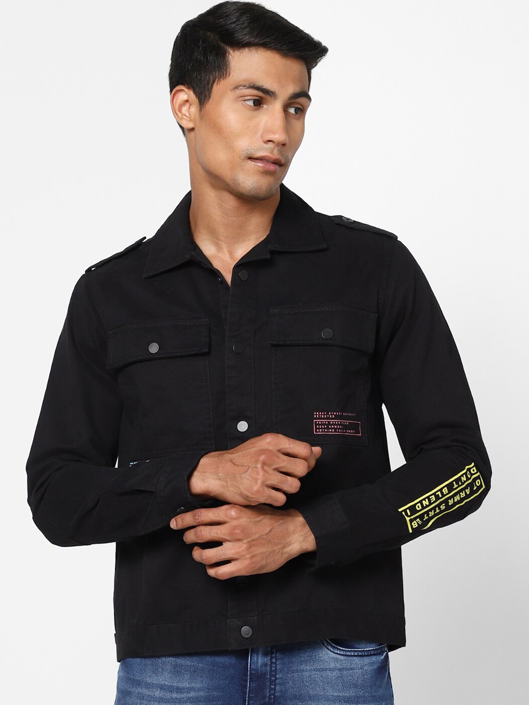 

Street Armor by Pantaloons Men Black Denim Jacket with Embroidered