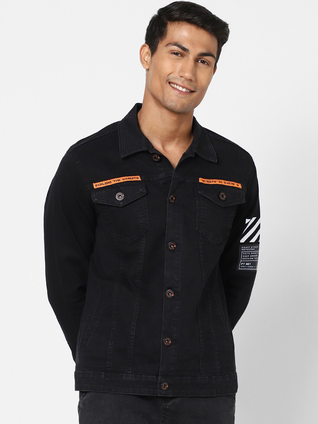 

Street Armor by Pantaloons Men Black Denim Jacket