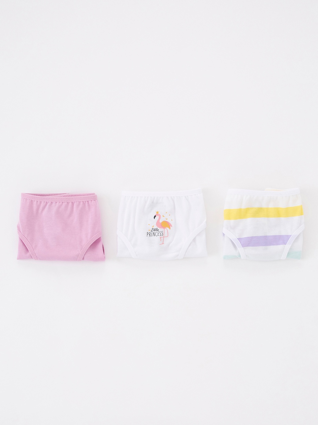 

DeFacto Girls Pack of 3 Assorted Pure Cotton Basic Briefs