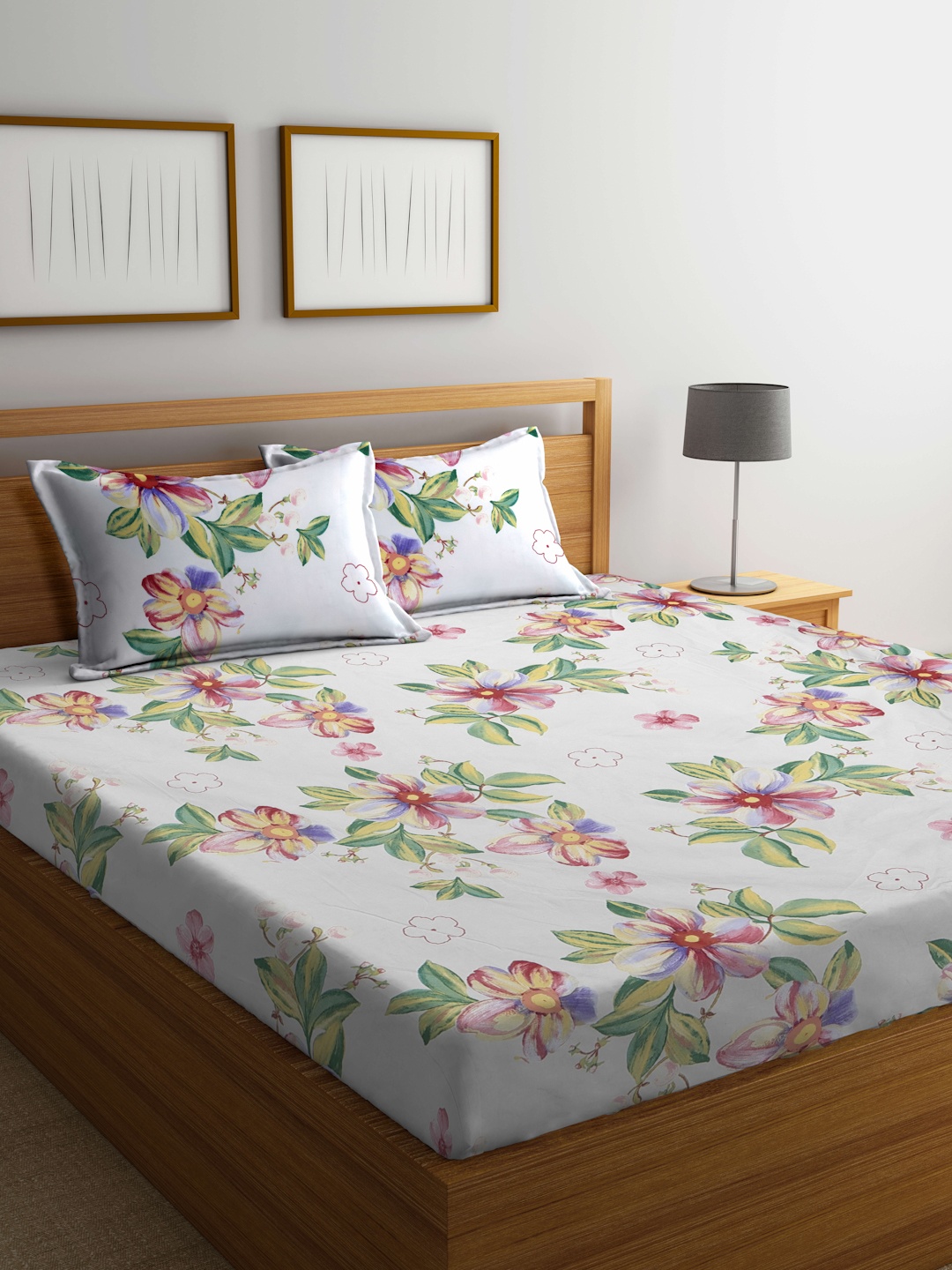 

KLOTTHE White & Pink Floral 300 TC Super King Double Bedsheet with 2 Pillow Covers