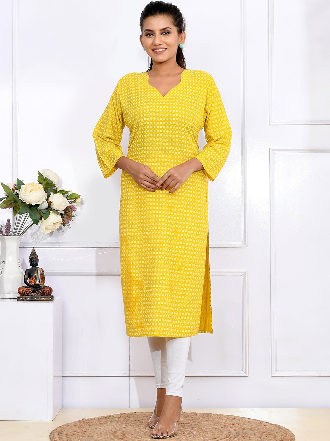 

Kesarya V-Neck Floral Printed Cotton Kurta, Yellow