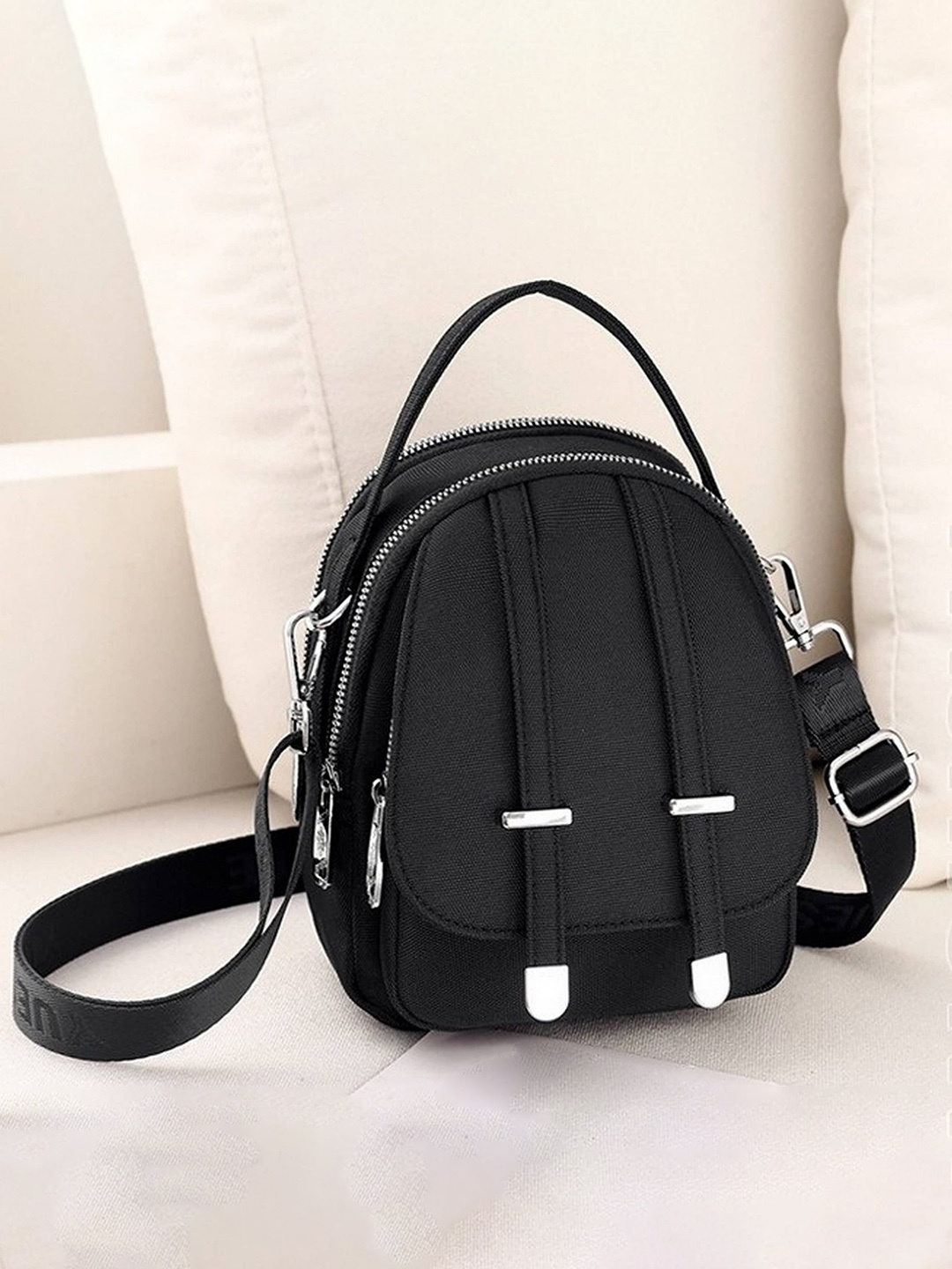 

Diva Dale Black Structured Sling Bag