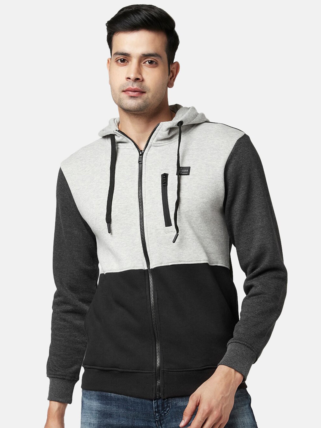 

SF JEANS by Pantaloons Men Grey Melange Colourblocked Hooded Cotton Sweatshirt