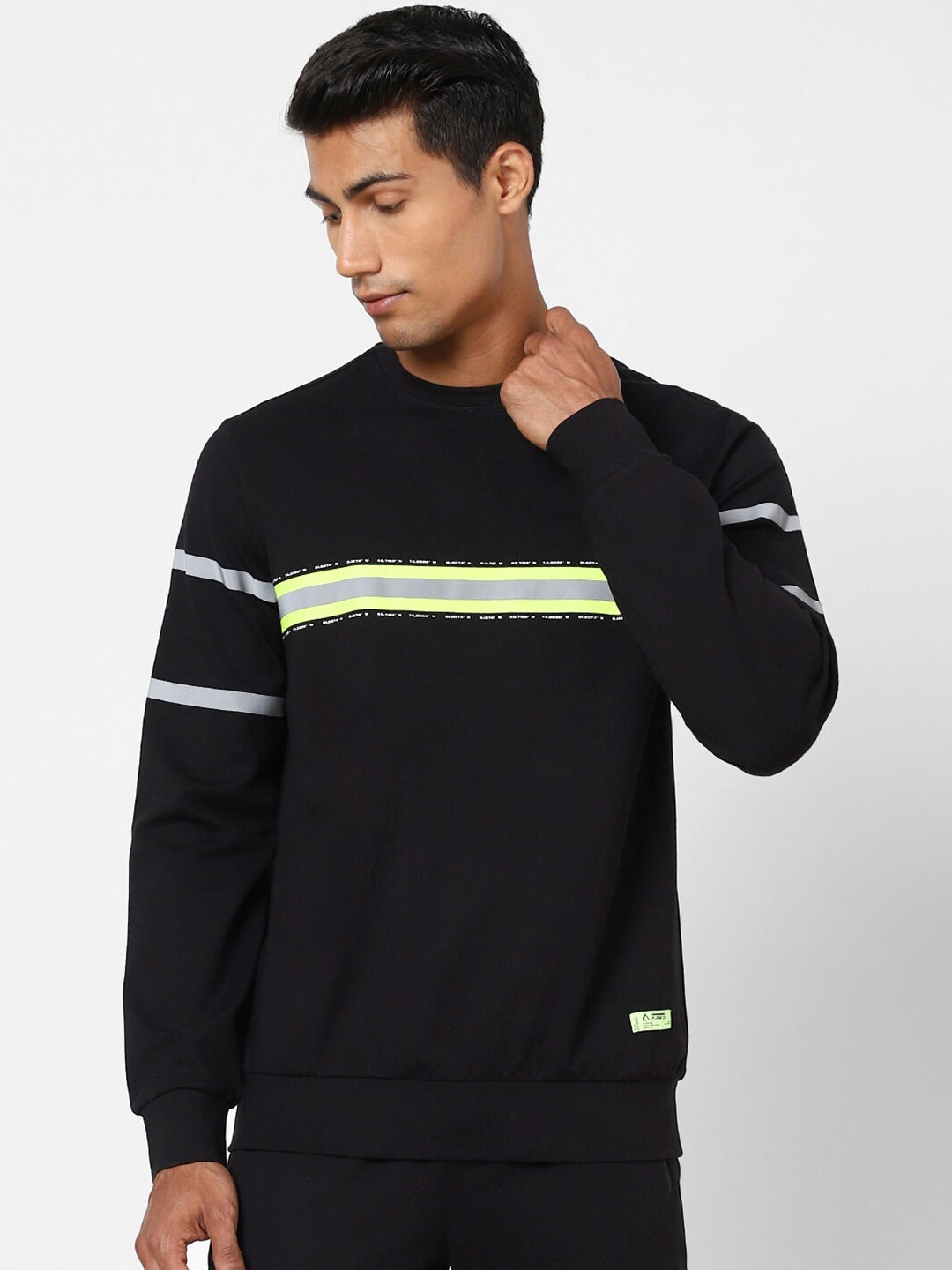 

Street Armor by Pantaloons Men Black Striped Sweatshirt
