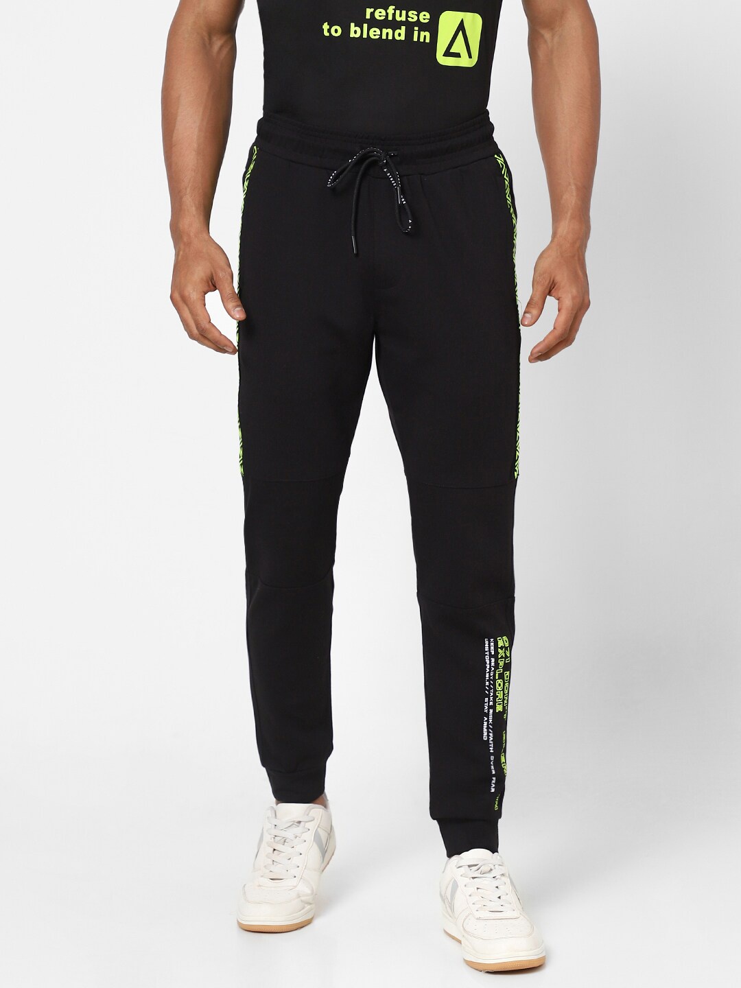 

Street Armor by Pantaloons Men Black Printed Joggers