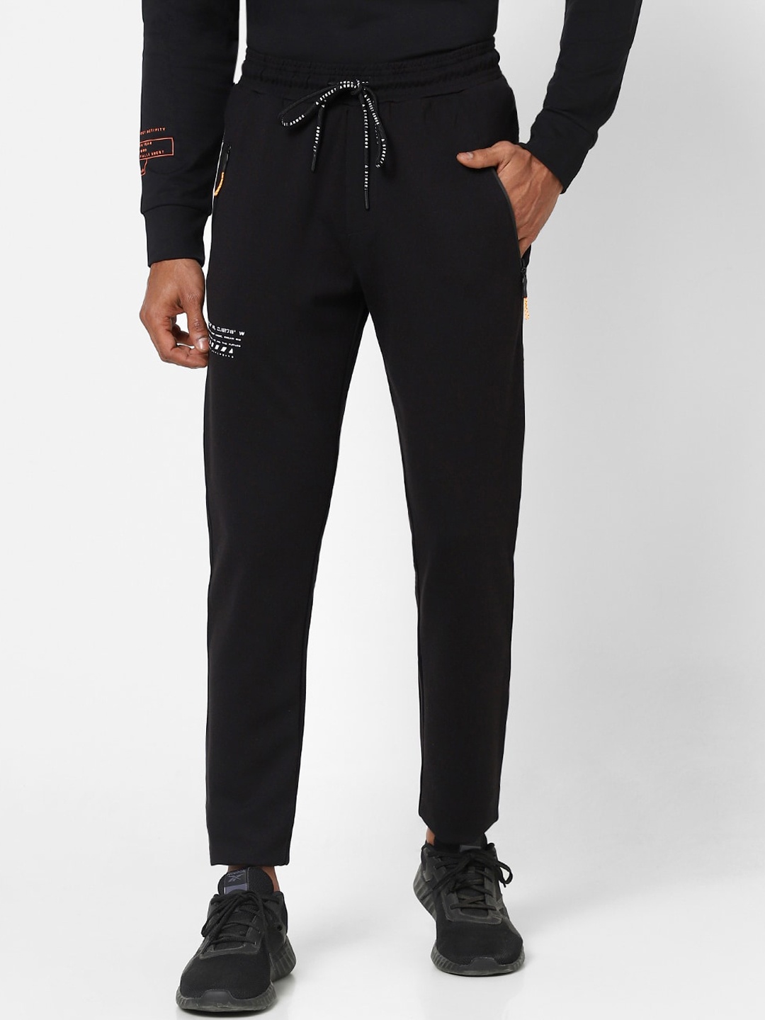 

Street Armor by Pantaloons Men Black Solid Track Pants