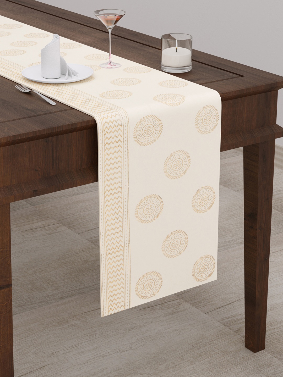 

BLOCKS OF INDIA Gold-Coloured Block Printed Table Runner, Beige