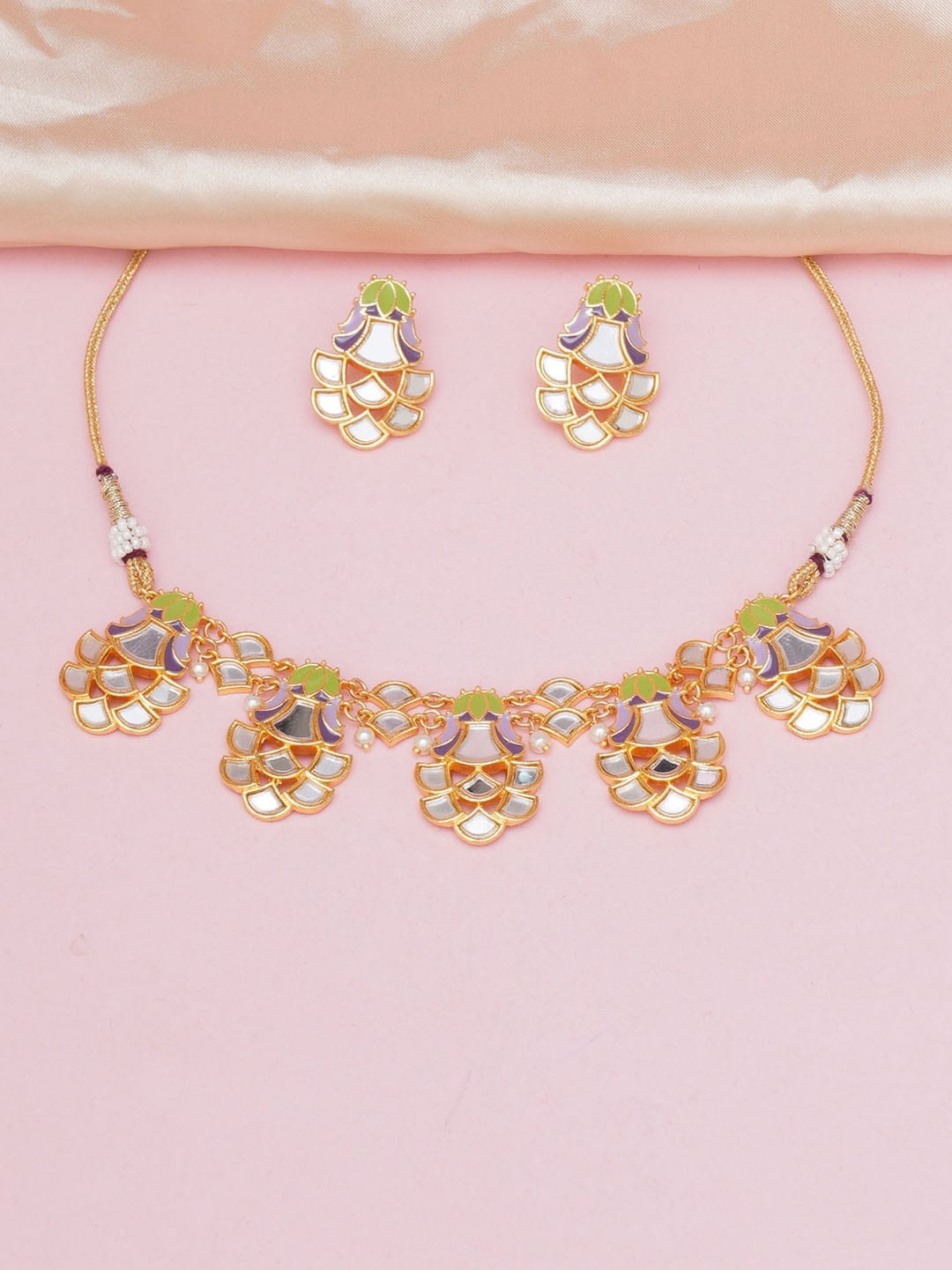 

Voylla White & Green Gold-Plated Stone-Studded Jewellery Set