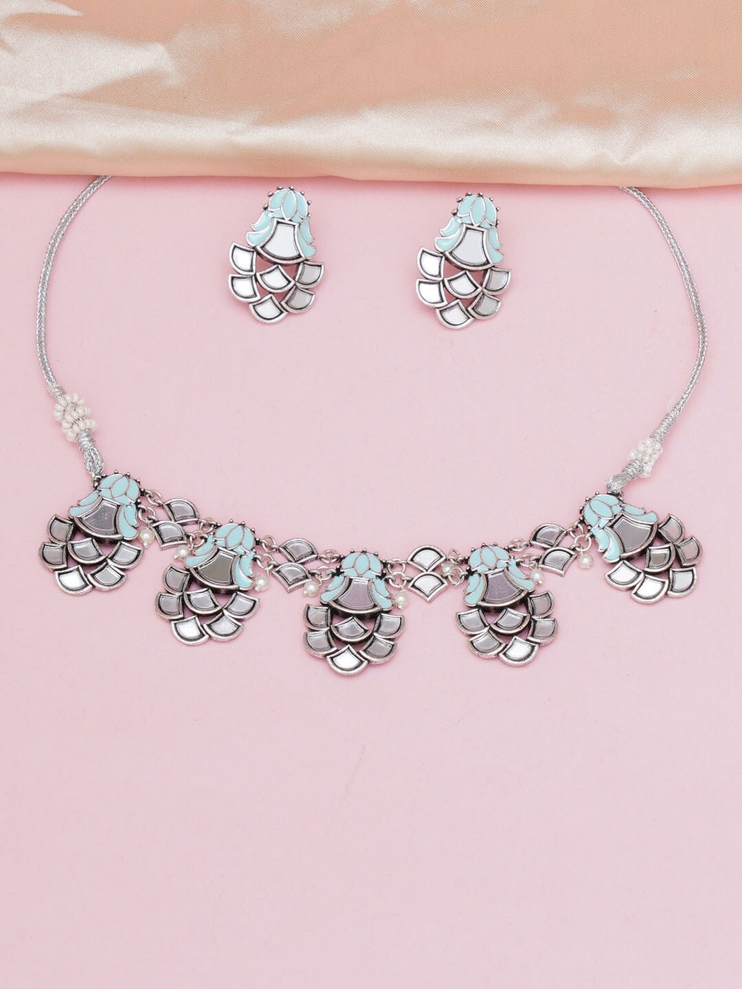 

Voylla Blue & Silver-Plated Mirror-Studded Jewellery set