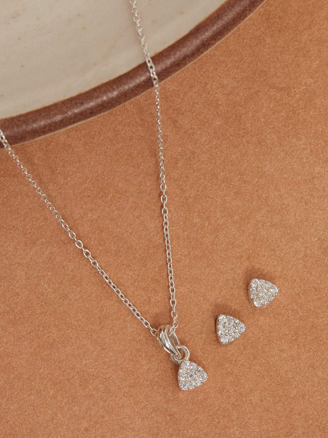 

Studio Voylla Women 925 Sterling Silver CZ Stone Steller Triangular Pendant Set