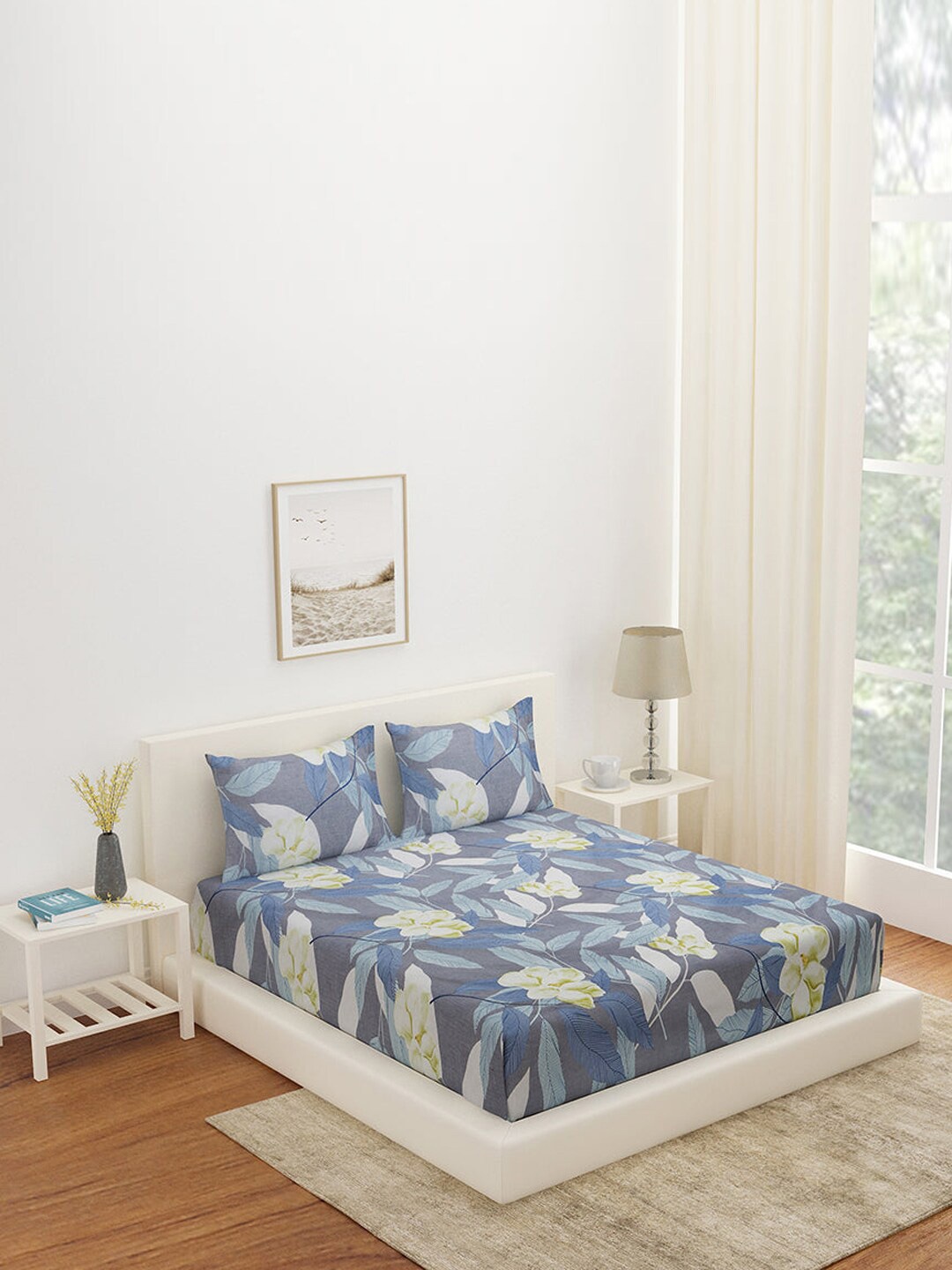 

Athome by Nilkamal Grey & Blue Floral 180 TC Queen Bedsheet with 2 Pillow Covers