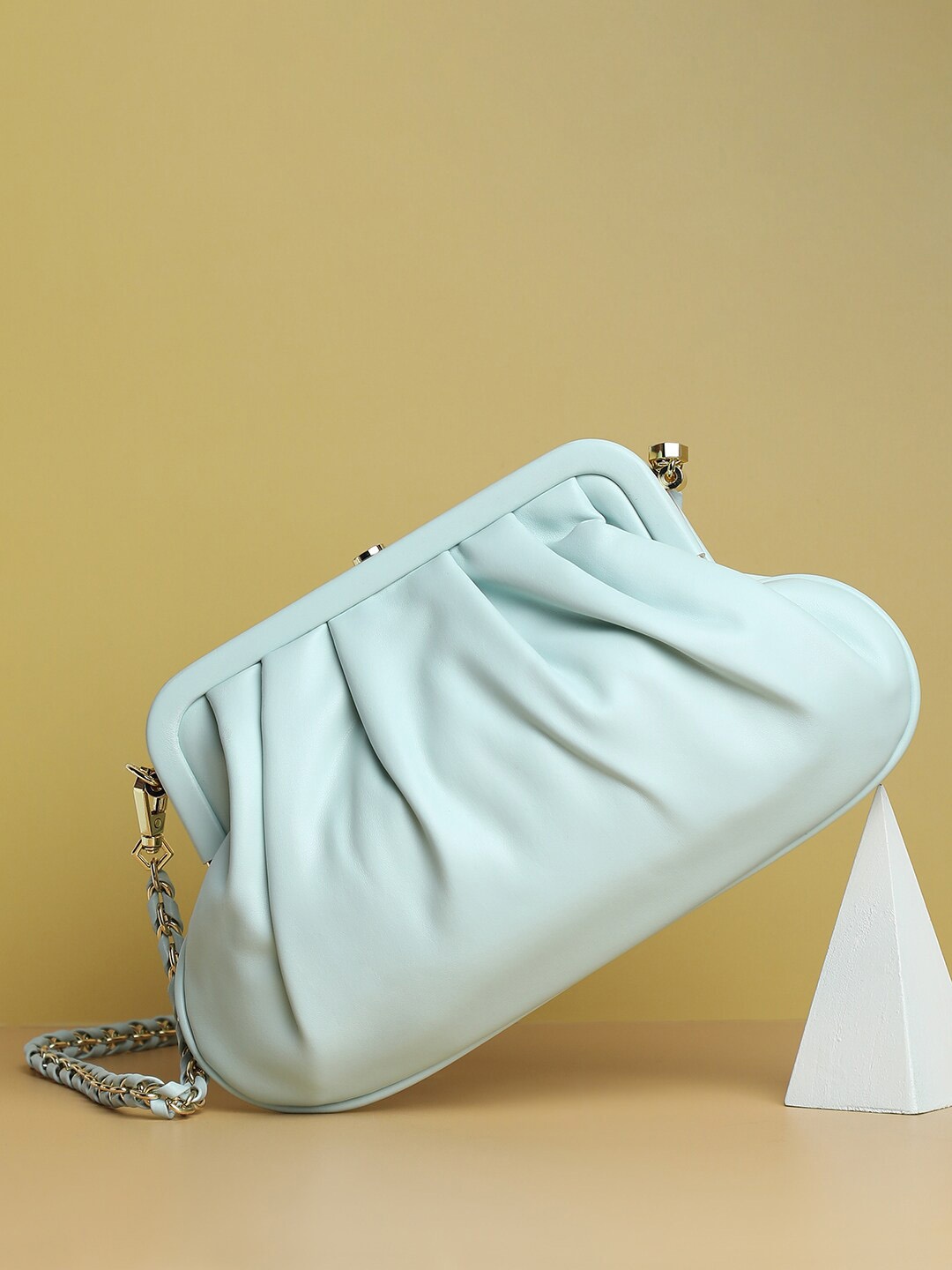 

HAUTE SAUCE by Campus Sutra Green PU Bucket Hobo Bag