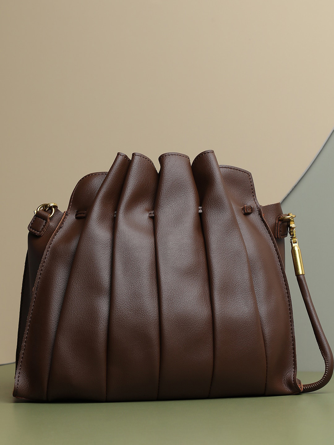 

HAUTE SAUCE by Campus Sutra Brown Structured Shoulder Bag