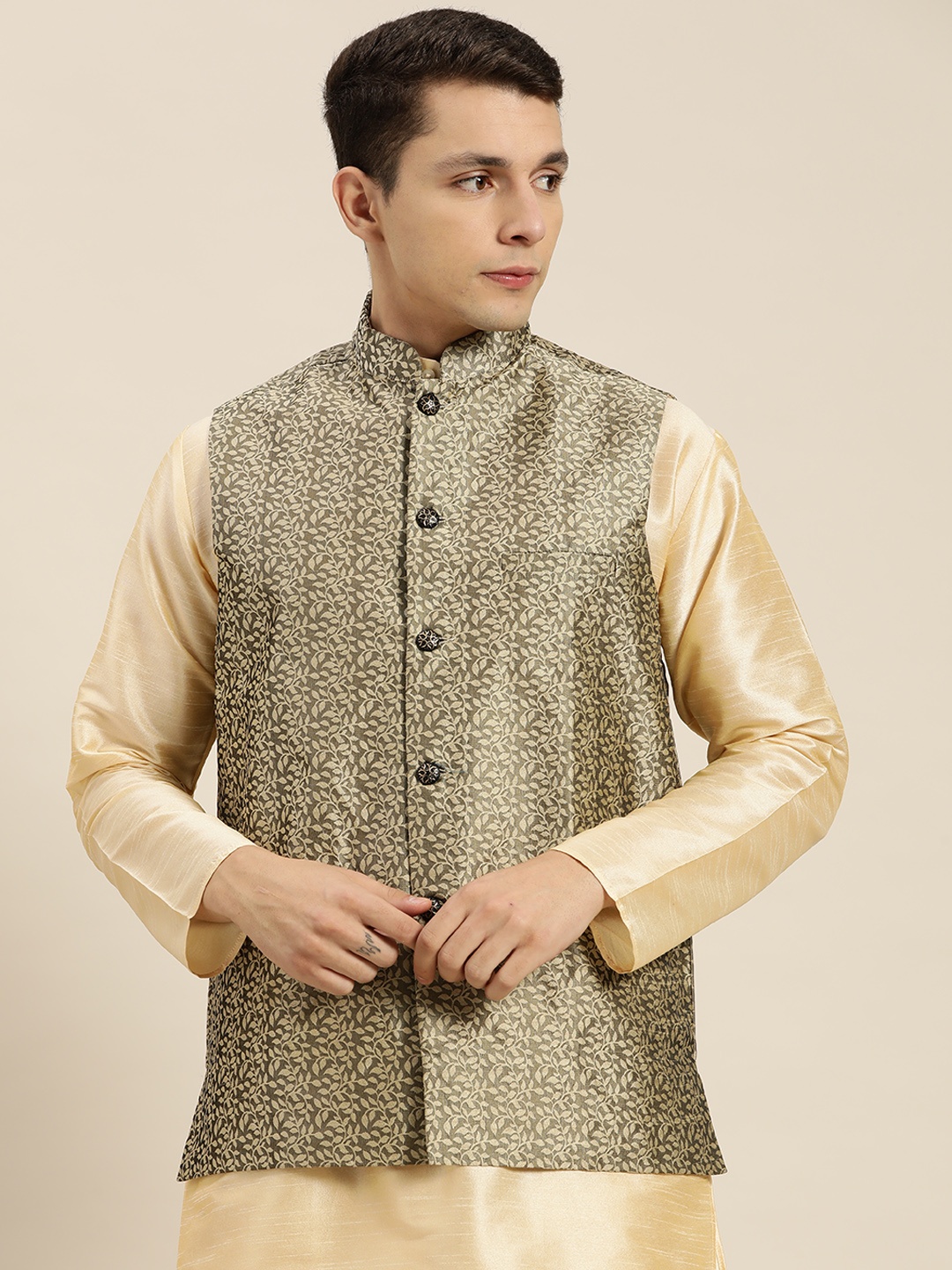 

SOJANYA Men Woven Design Silk Blend Nehru Jacket, Brown
