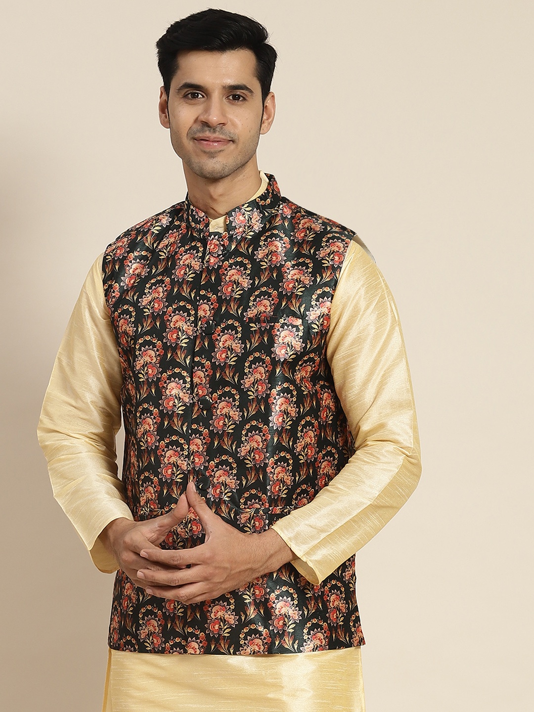 

SOJANYA Men Printed Nehru Jacket, Black
