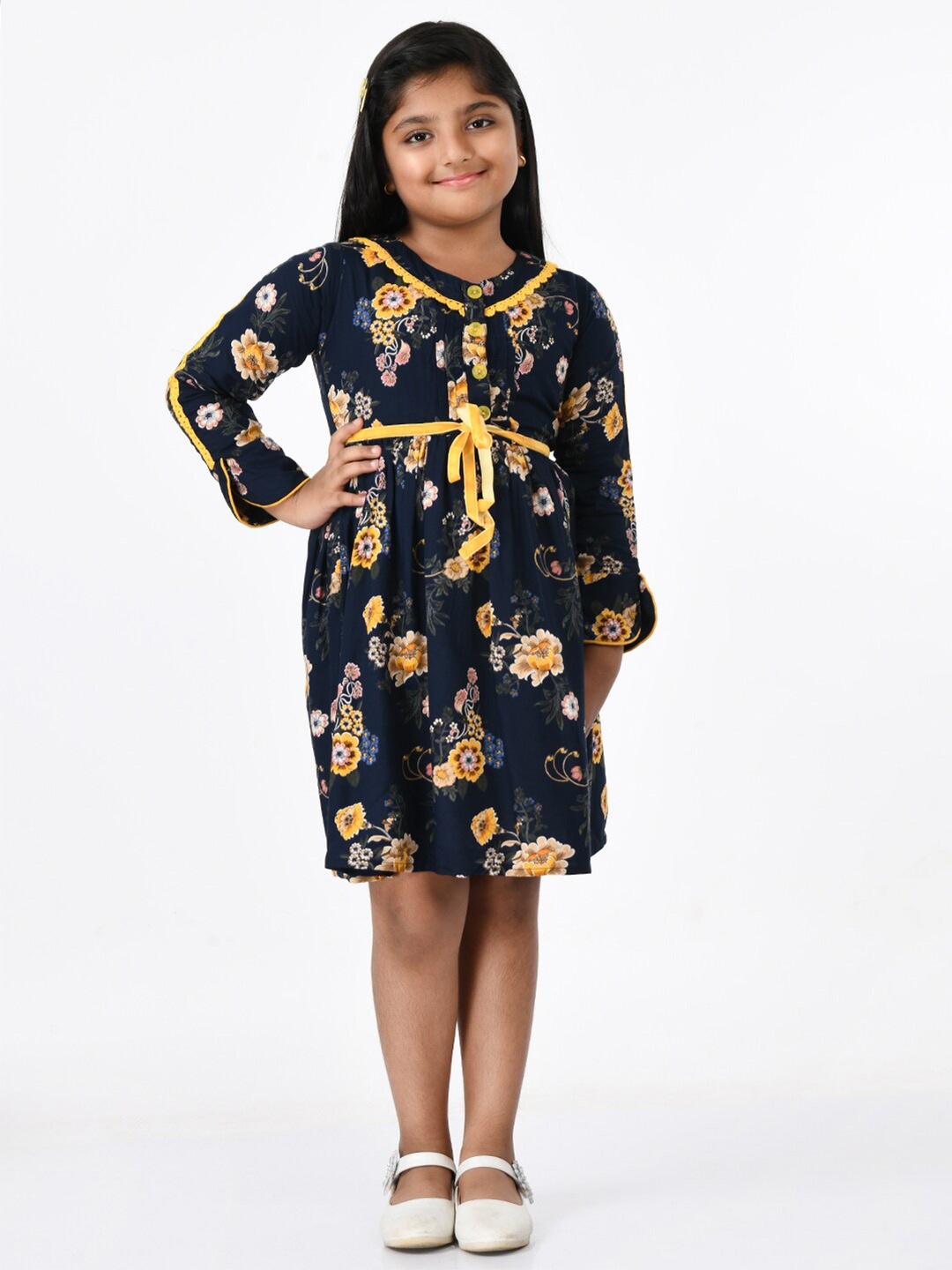 

Bella Moda Kids Girls Navy Blue & Yellow Floral Cotton Dress
