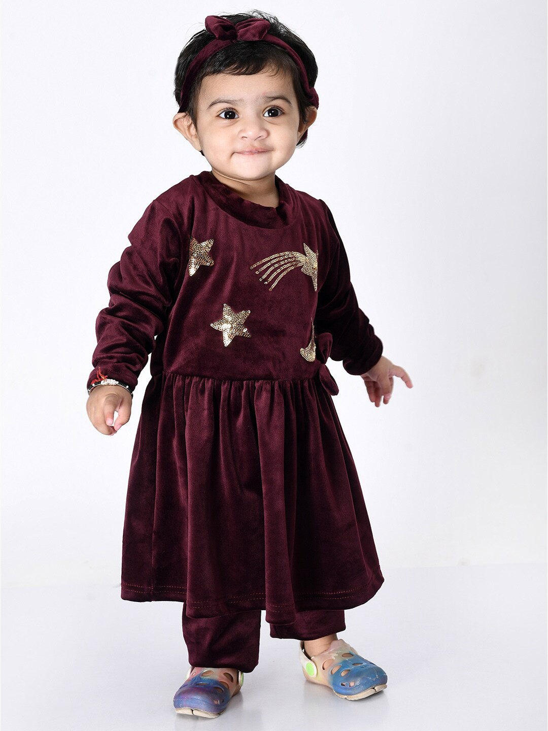

Bella Moda Kids Girls Maroon & Gold-Toned Cotton Solid Dress