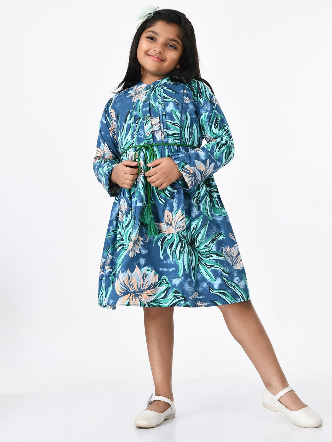 

Bella Moda Girls Blue & Green Tropical Print Fit & Flare Cotton Dress
