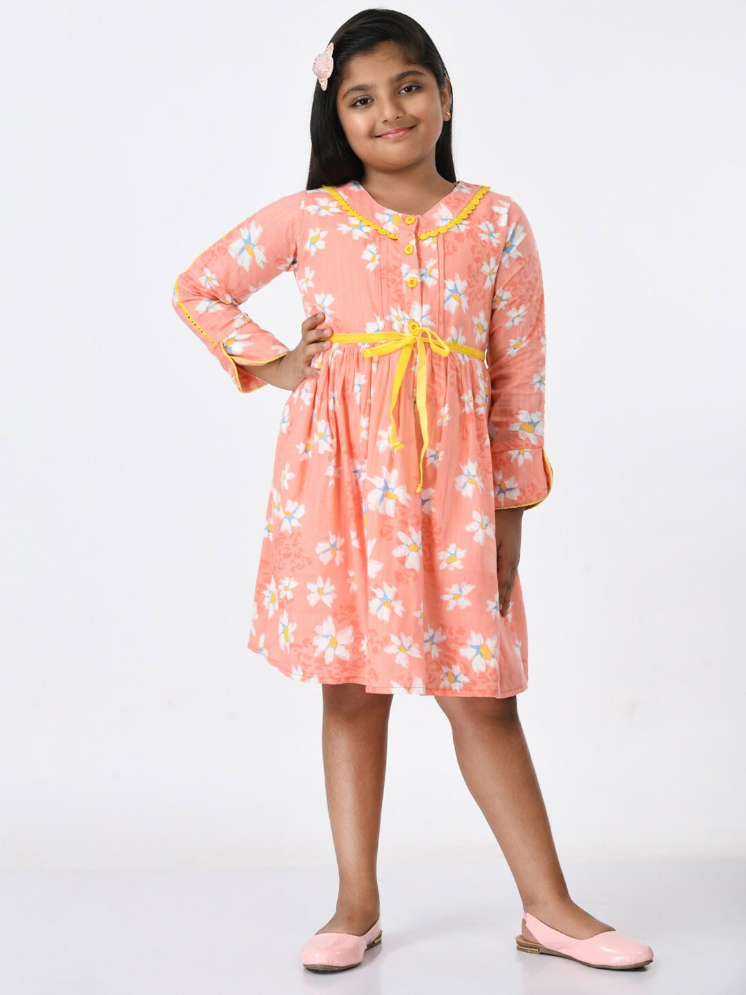 

Bella Moda Girls Peach Floral Printed Cotton Fit & Flare Pure Cotton Dress