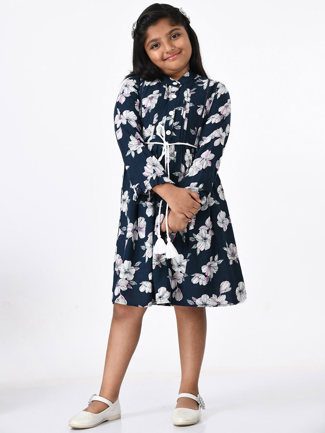 

Bella Moda Girls Blue Floral Printed Pure Cotton Shirt Dress