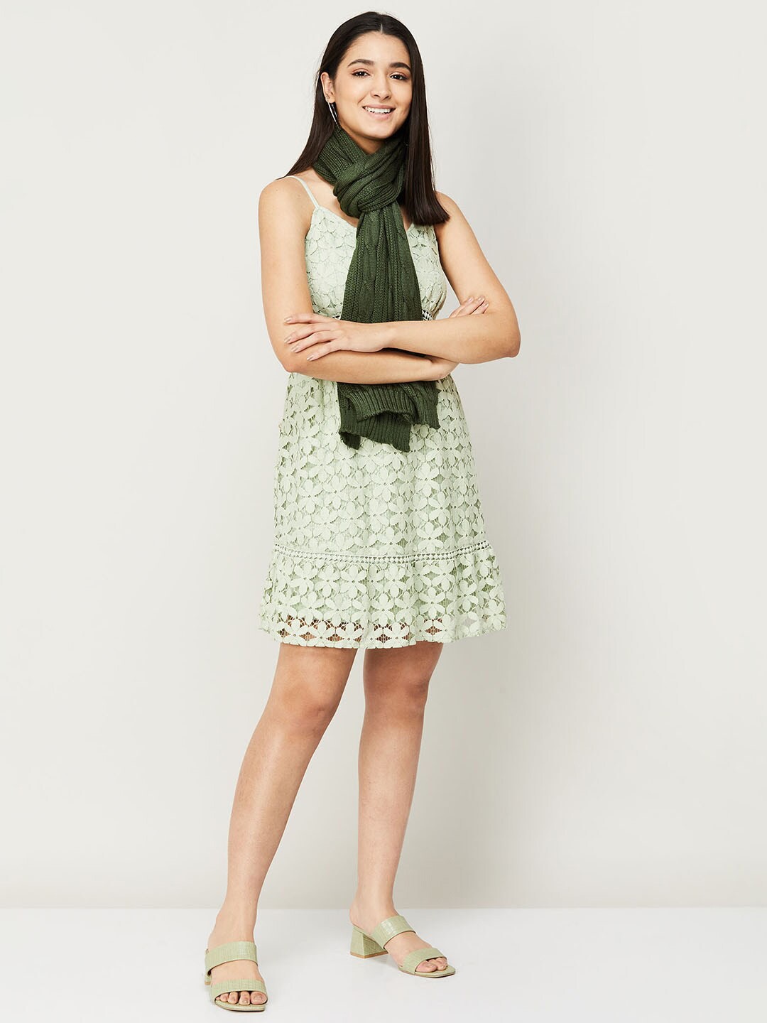 

Ginger by Lifestyle Women Olive Green Woven Design Stole