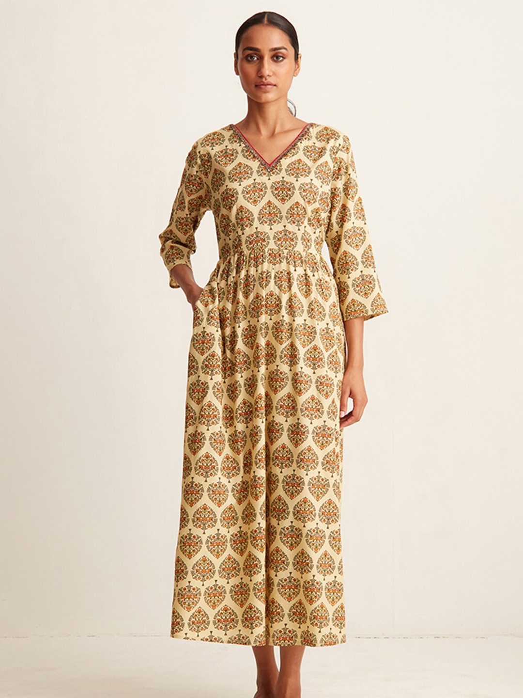 

Ancestry Women Green Ethnic Motifs Print Ethnic Dress