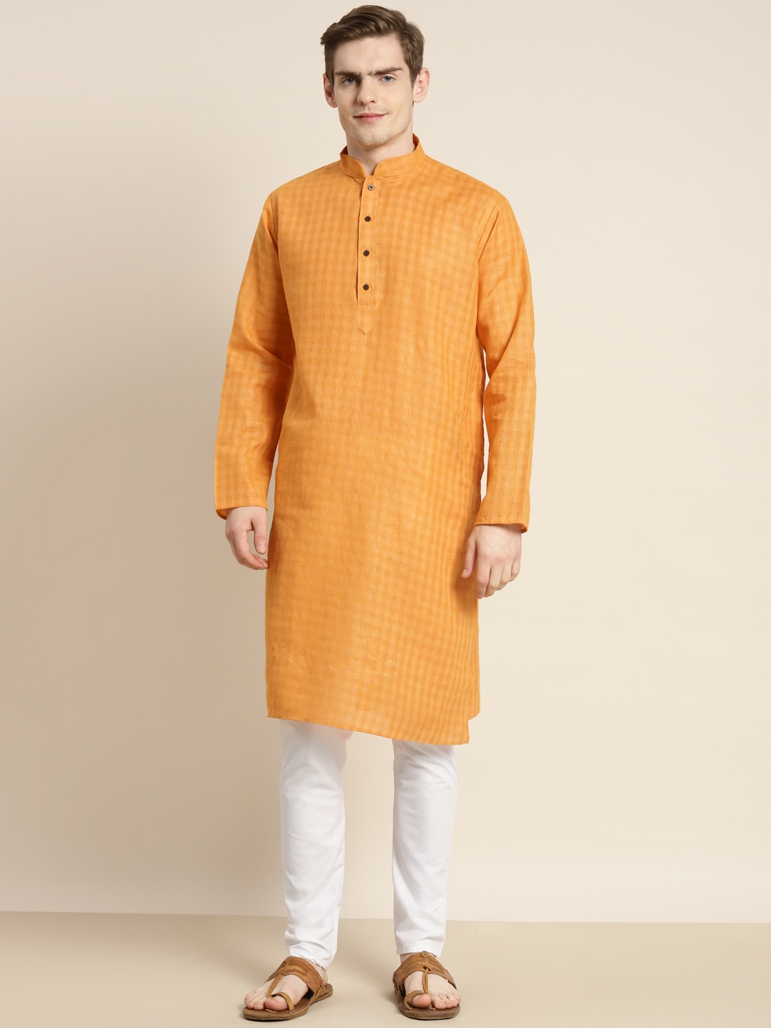 

SOJANYA Men Self-Checked Cotton Linen Kurta with Churidar, Mustard