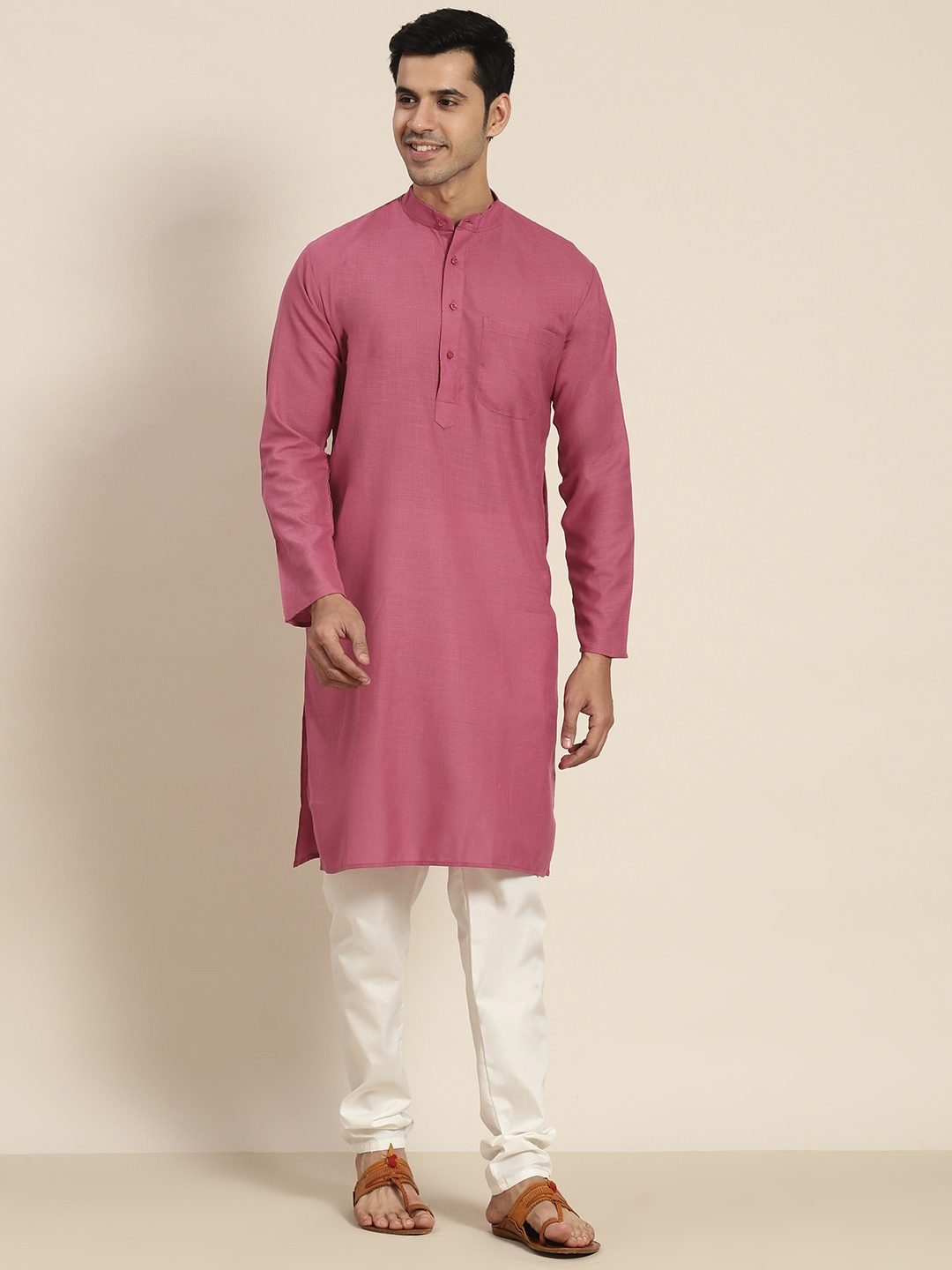 

SOJANYA Men Coral Kurta with Churidar