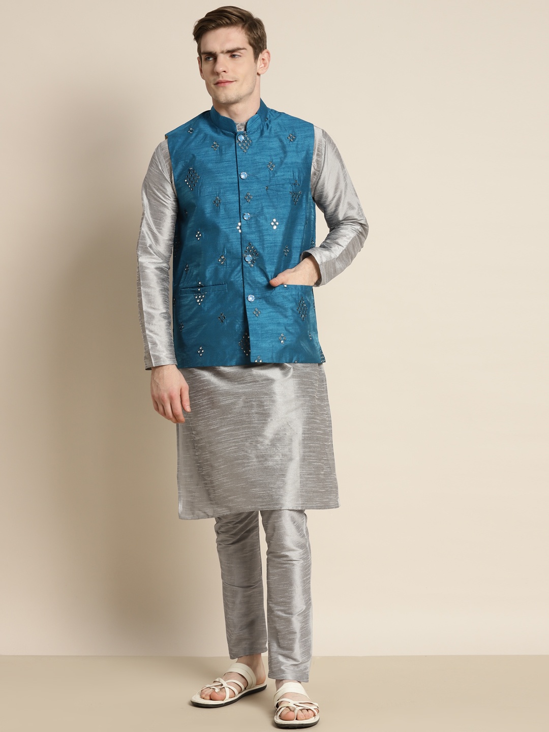 SOJANYA Men Solid Kurta with Churidar & Mirror Work jacket, Grey