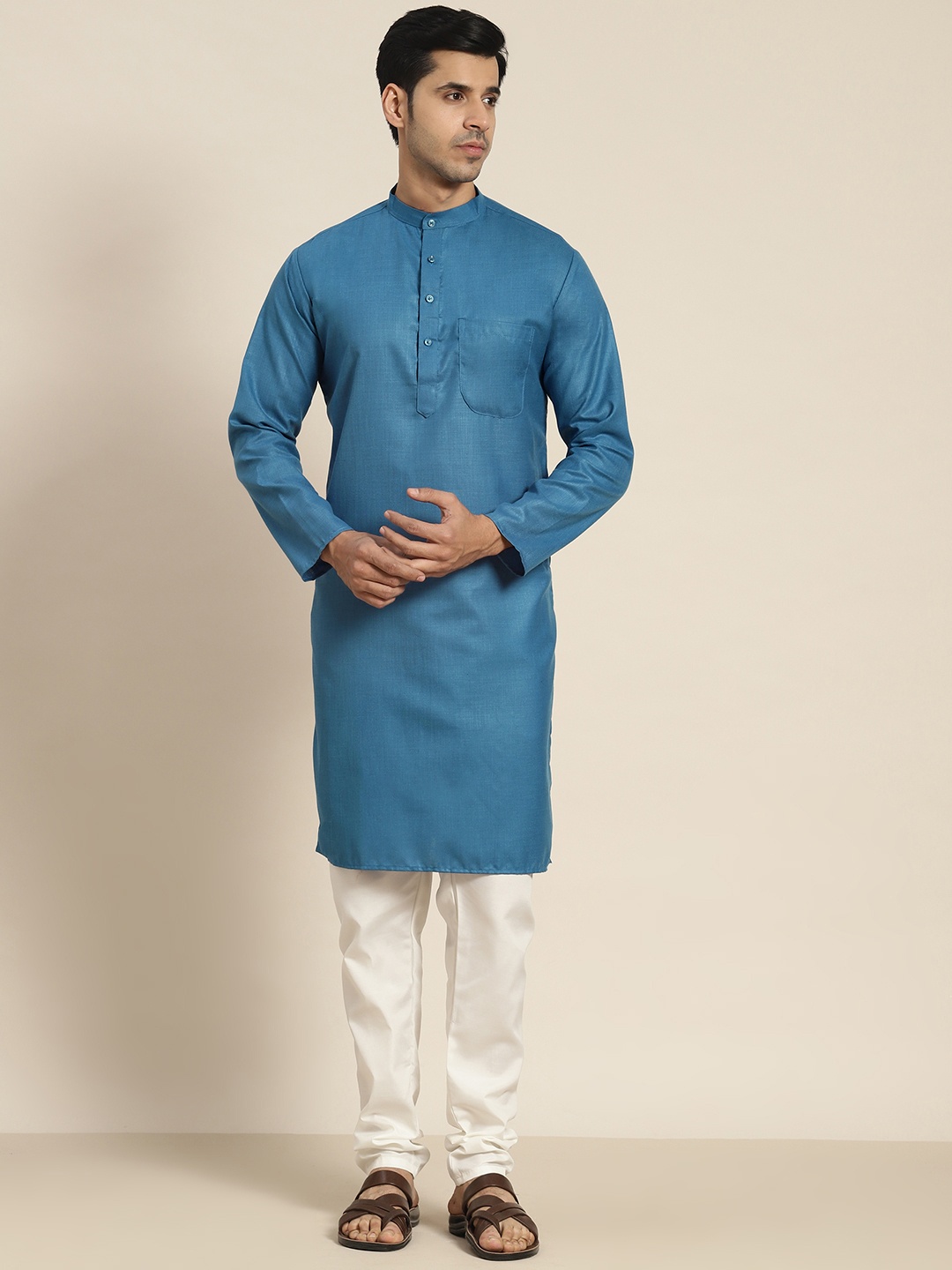 

SOJANYA Men Blue Kurta with Churidar