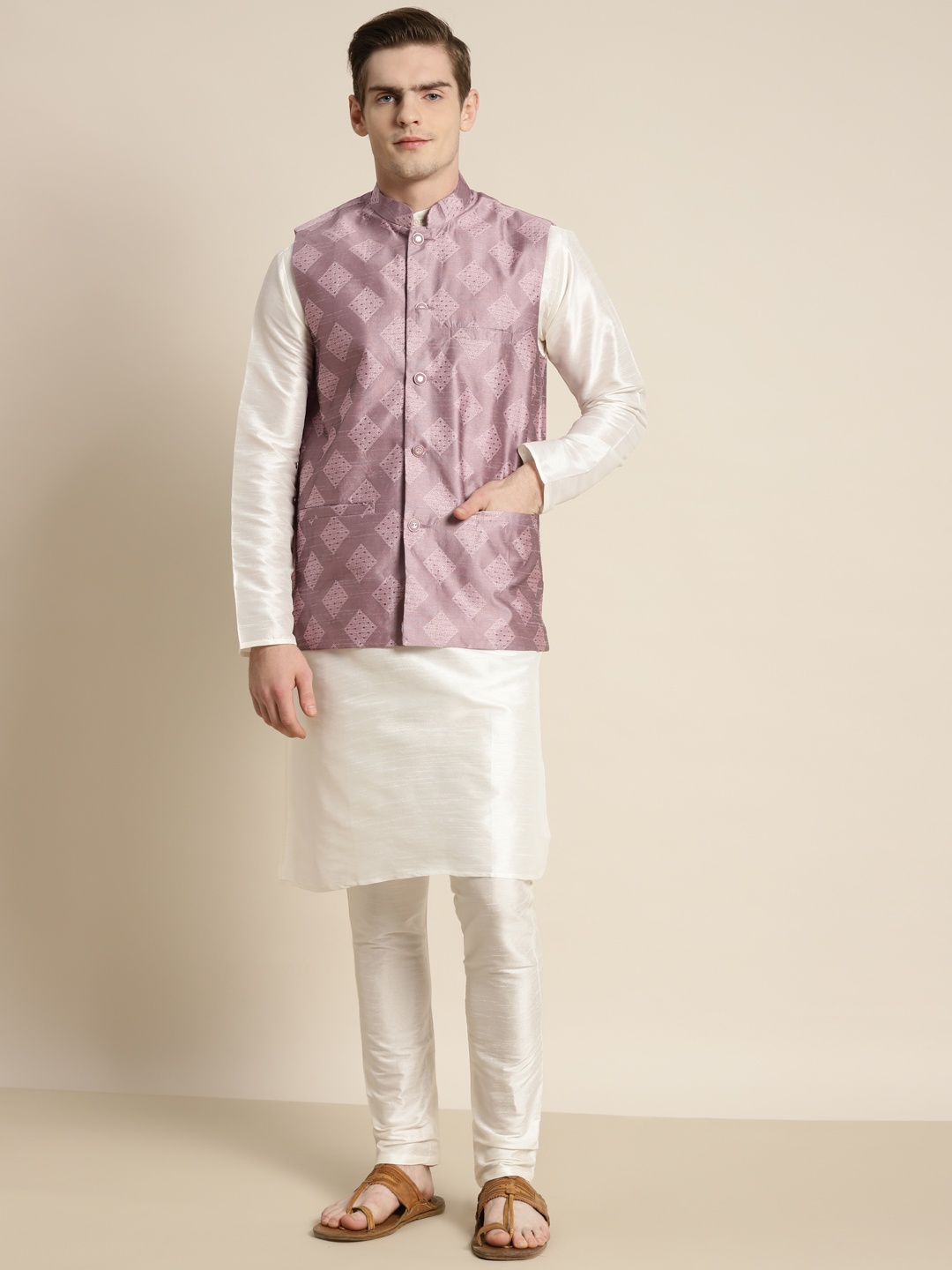 

SOJANYA Men Off White Ethnic Motifs Kurta with Churidar