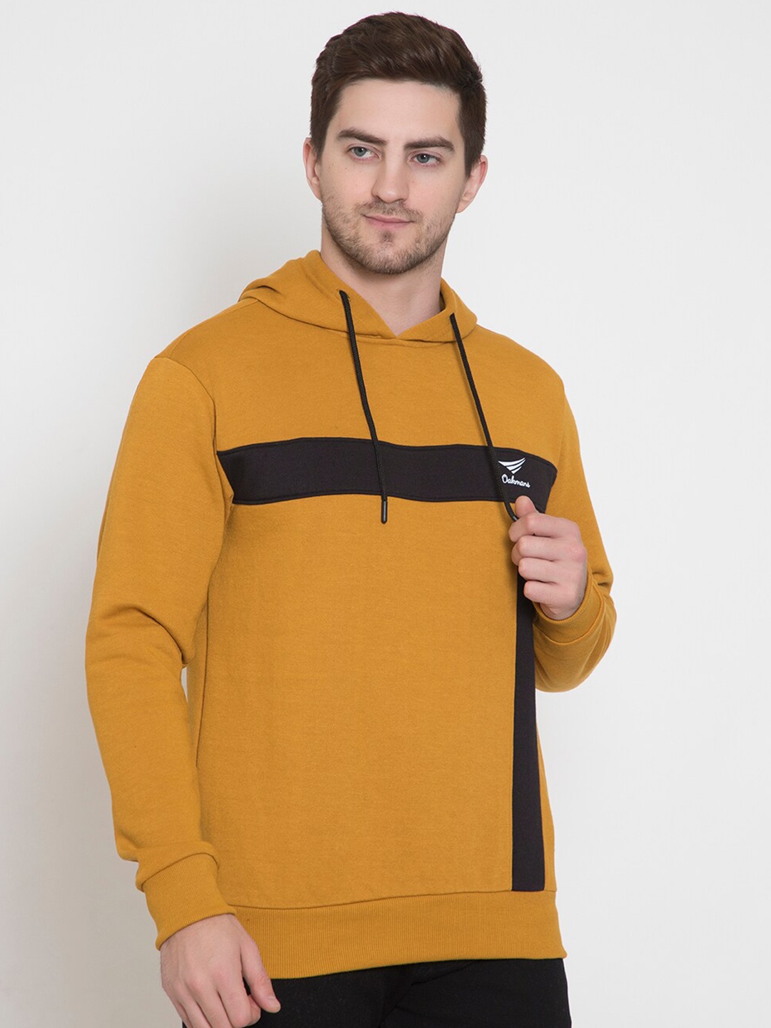 

Oakmans Men Mustard Colourblocked Hooded Fleece Sweatshirt