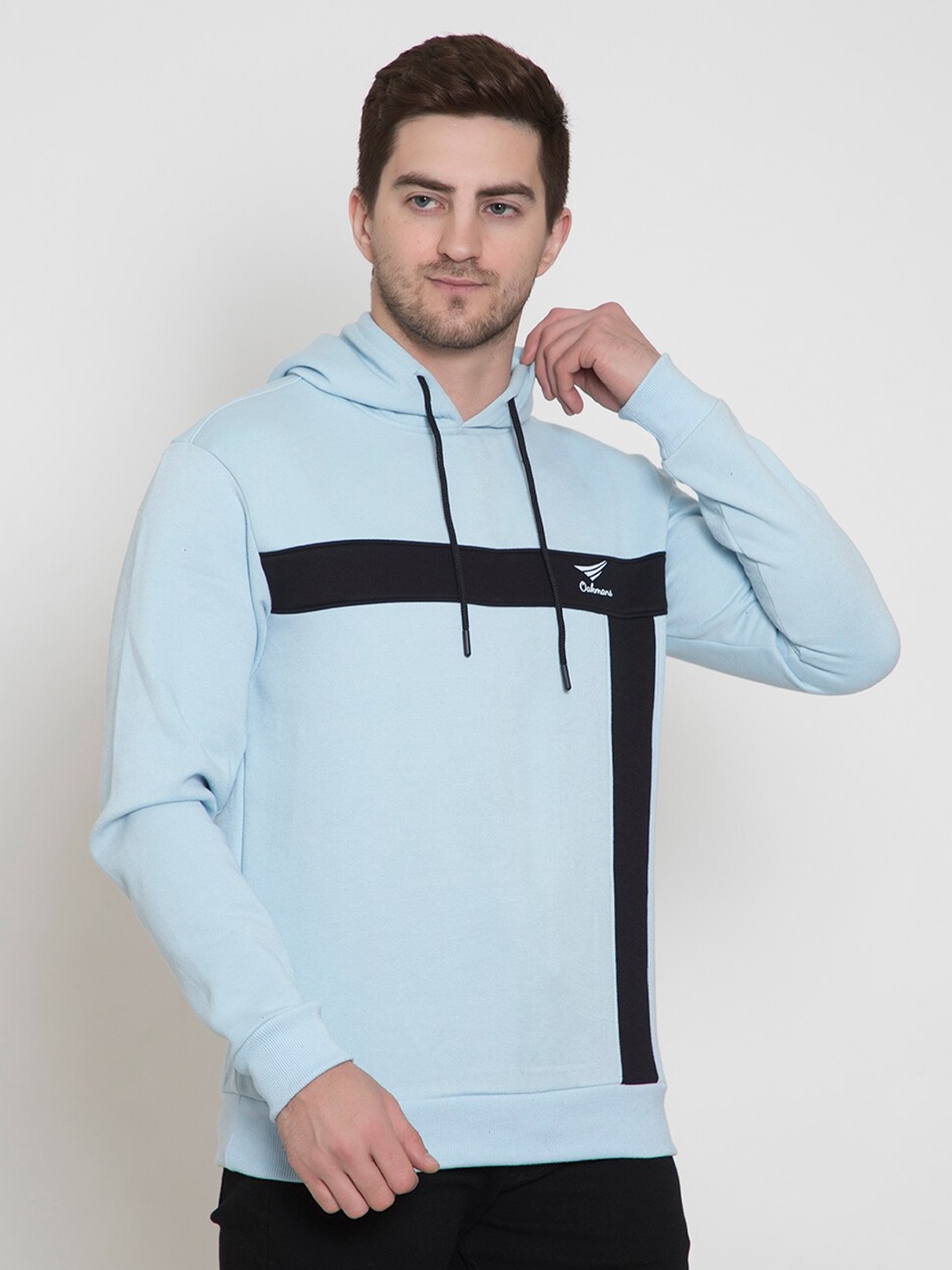 

Oakmans Men Blue Printed Hooded Fleece Sweatshirt