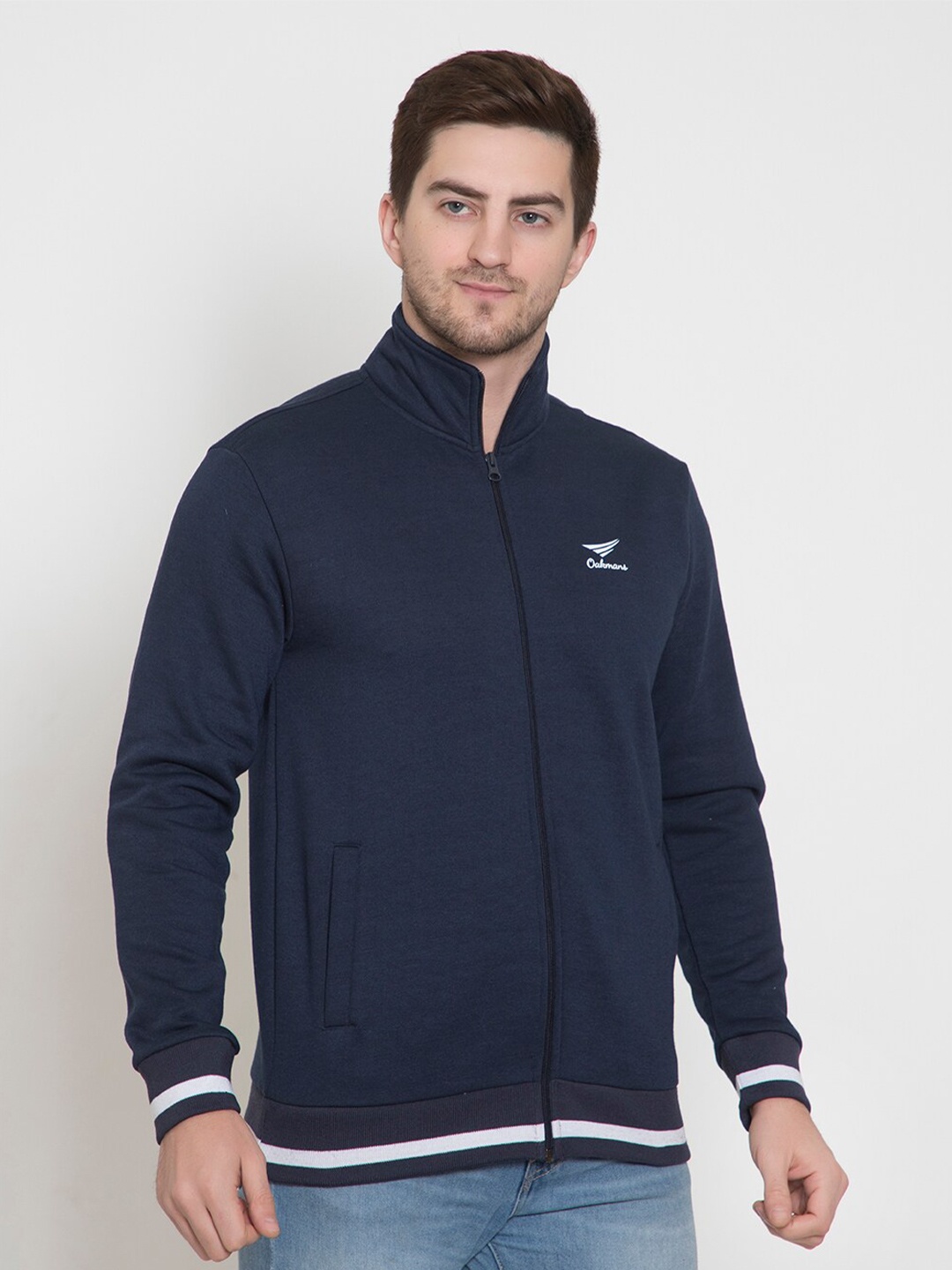 

Oakmans Men Navy Blue Printed Sweatshirt