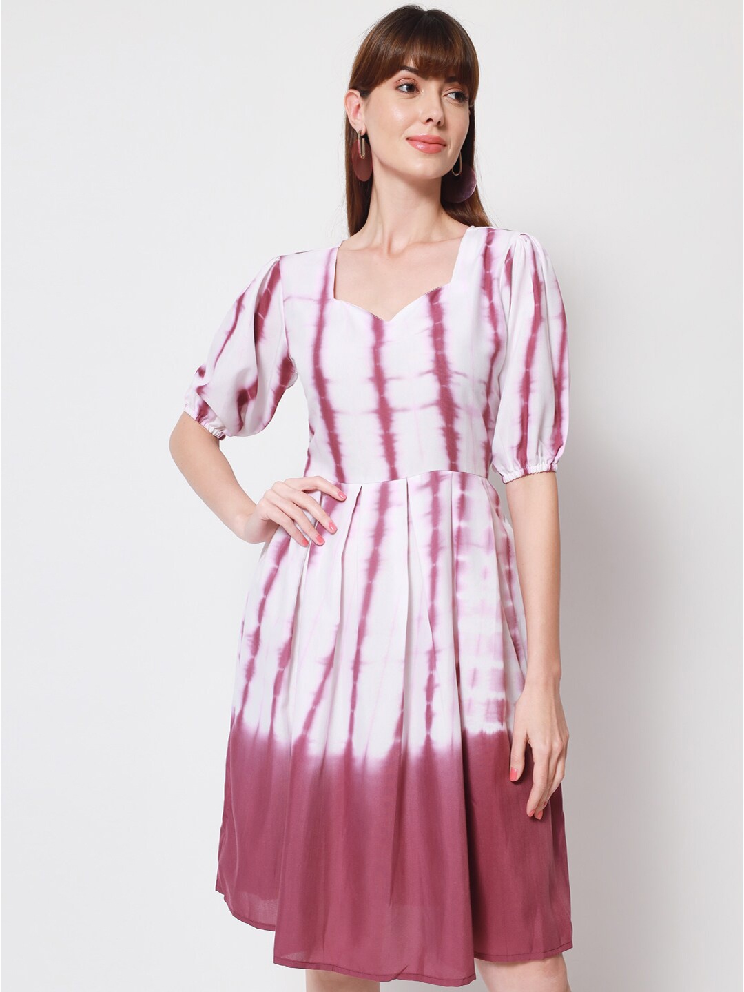 

VAANI CREATION White & Purple Tie and Dye A-Line Dress