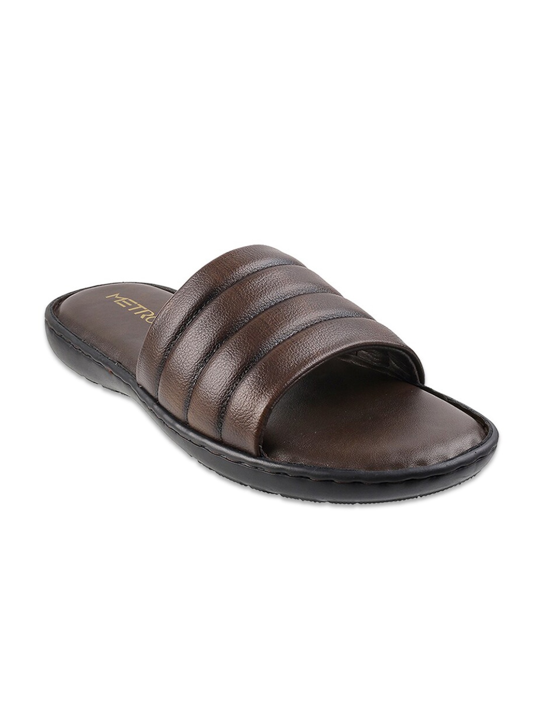 

Metro Men Brown & Black Leather Comfort Sandals