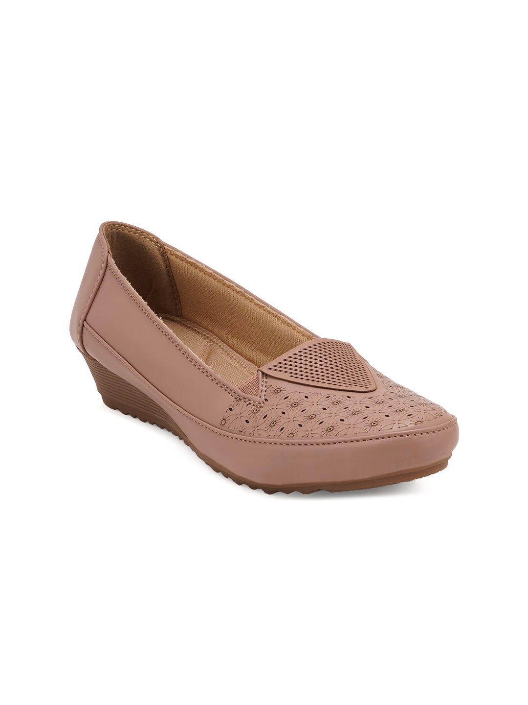 

VEILLE Women Peach-Coloured Printed Ballerinas with Laser Cuts