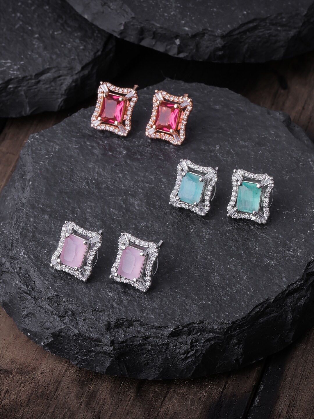 

Brandsoon Pack Of 3 Gold Toned & Red Square Shaped Studs Earrings