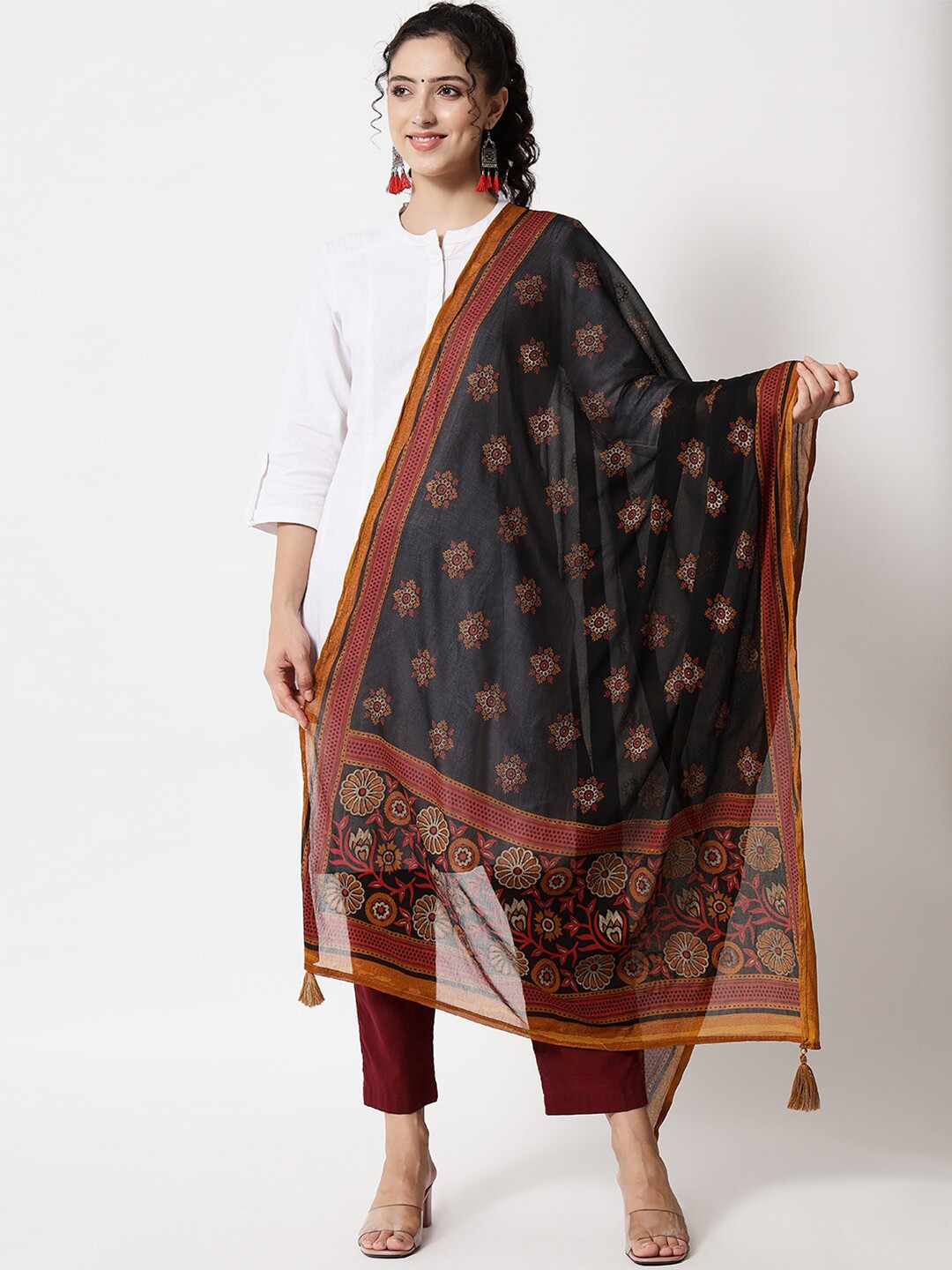 

KALINI Black & Mustard Ethnic Motifs Printed Foil Print Dupatta