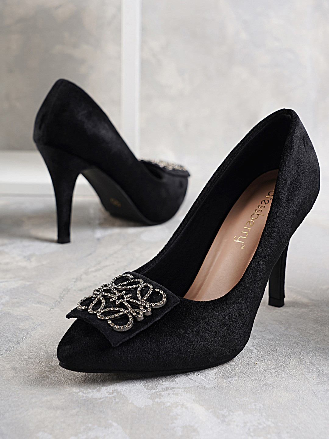 

DressBerry Black Embellished Velvet Pumps Heels