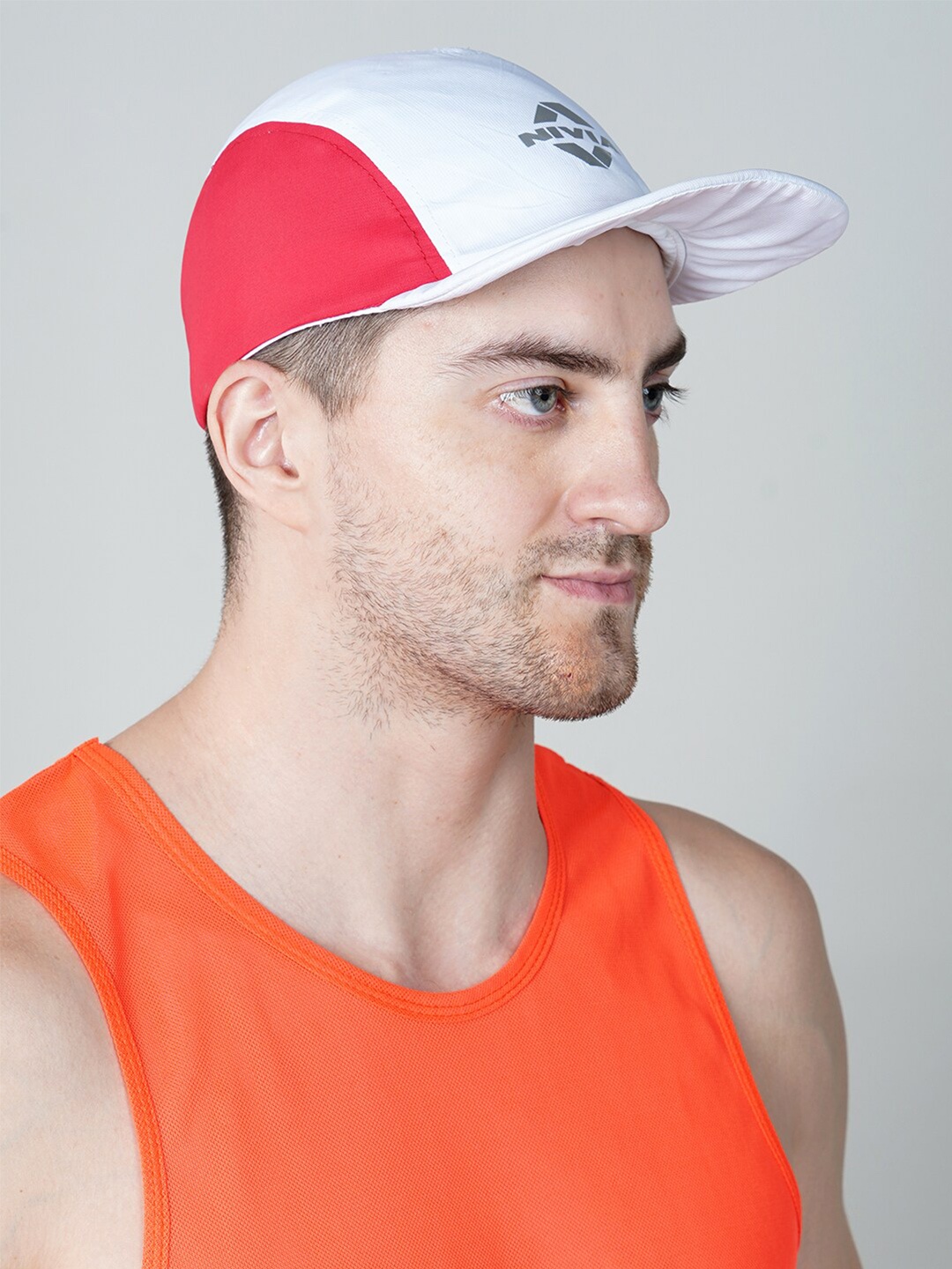 

NIVIA Men White & Red Colourblocked Foldable & Lightweight England Country Cap