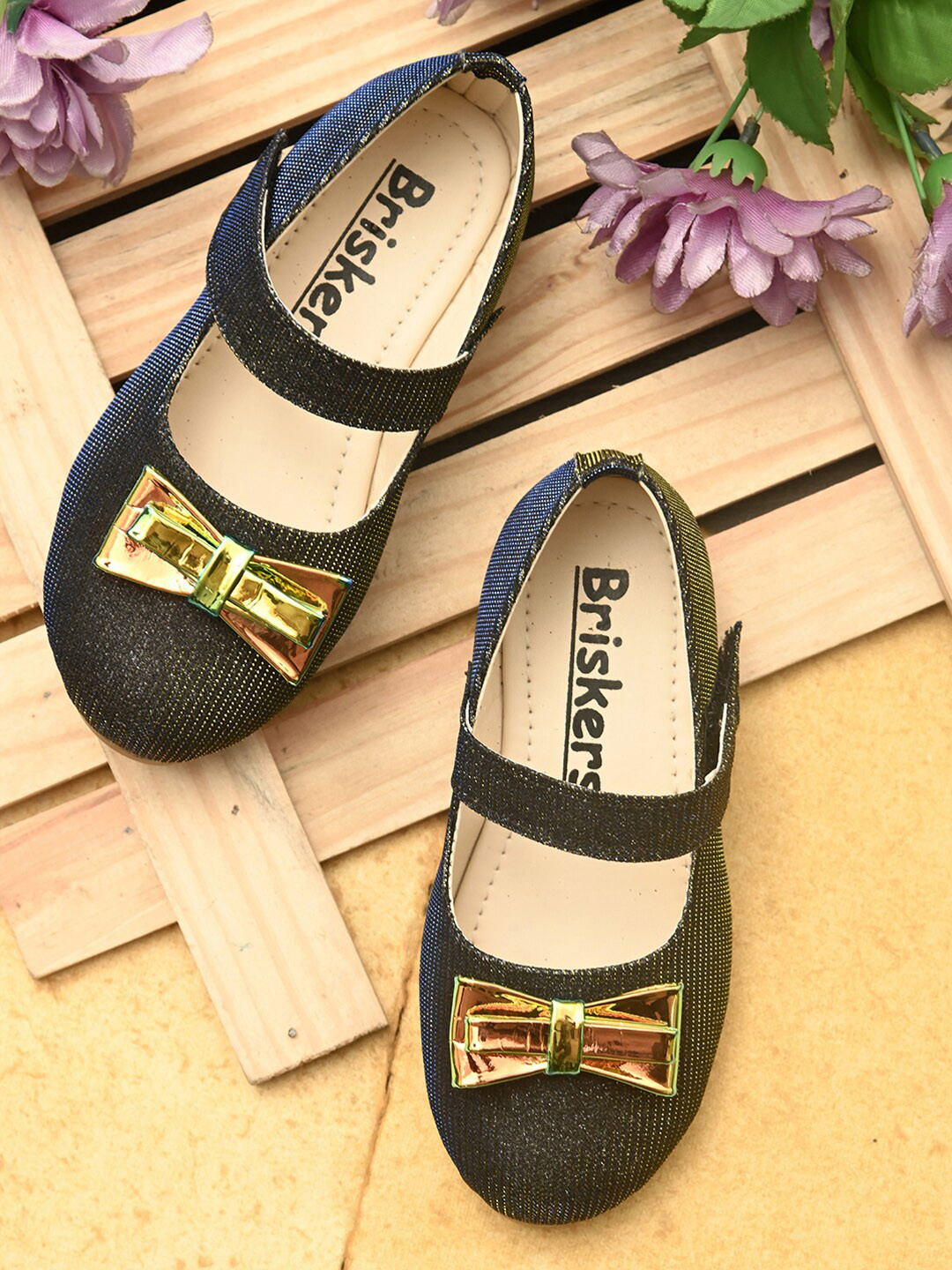 

BRISKERS Girls Black Embellished Ballerinas Flats