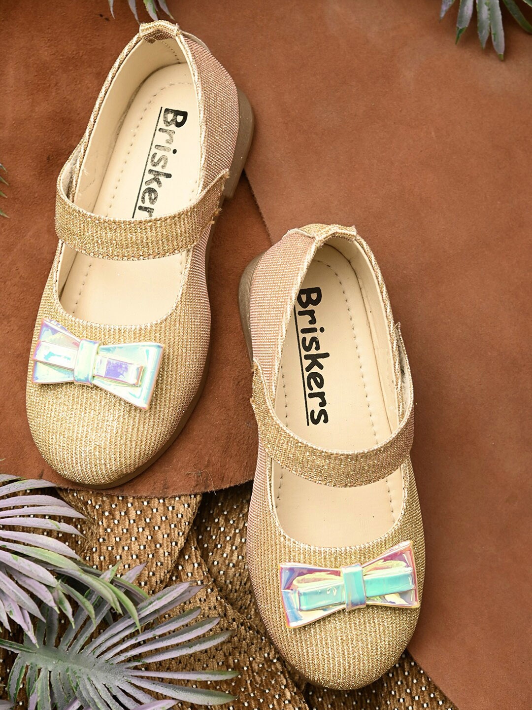 

BRISKERS Girls Gold-Toned Embellished Ballerinas Flats