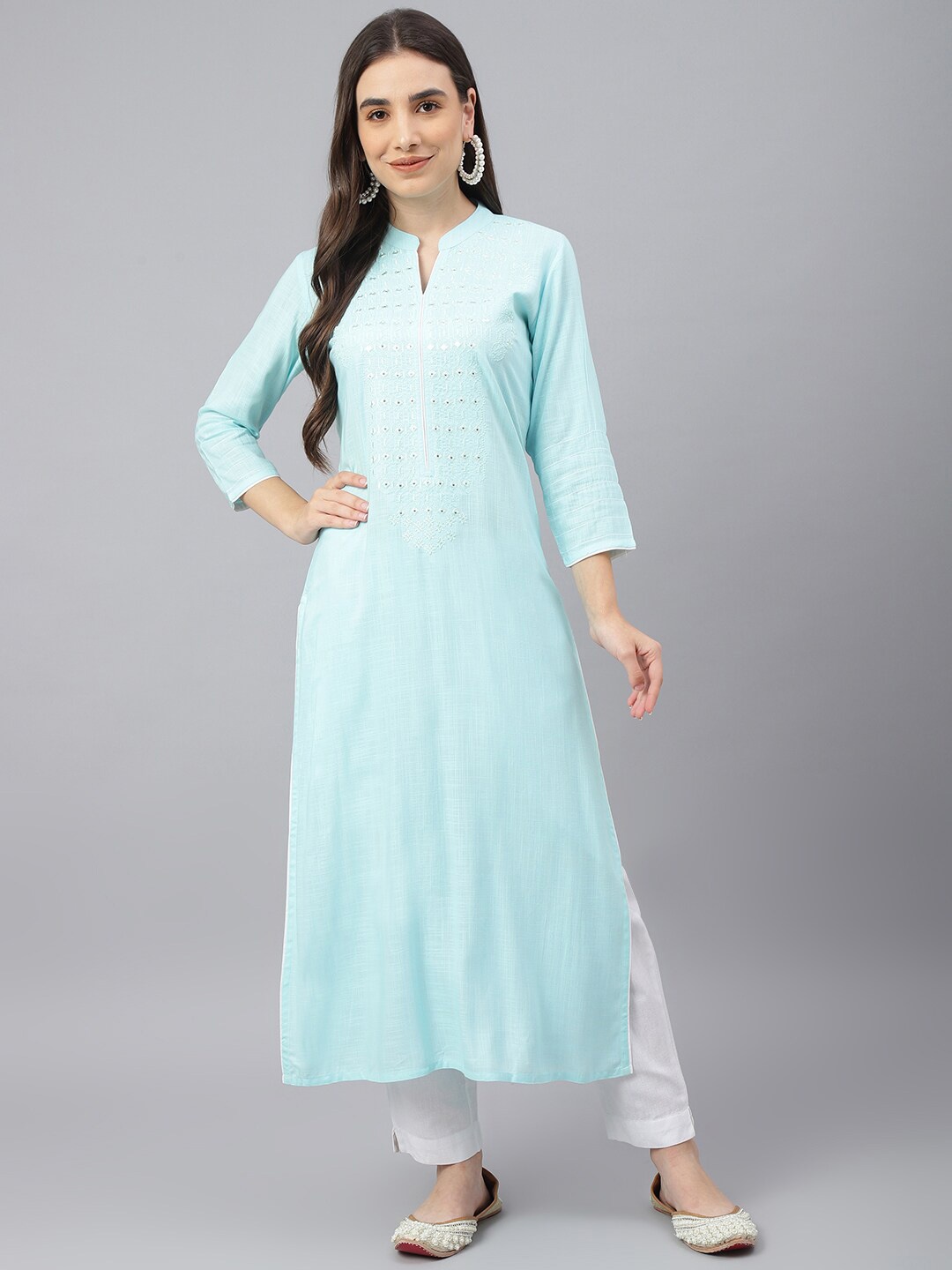 

Idalia Embroidered Viscose Rayon Kurta, Blue
