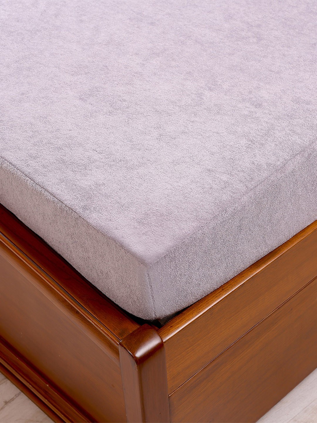

TIDY SLEEP Grey Solid Waterproof Mattress Protector