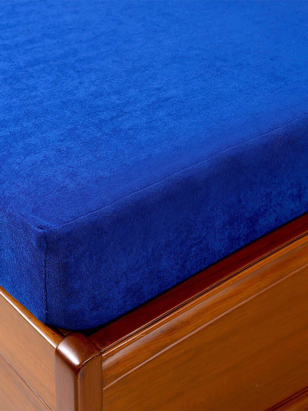 

TIDY SLEEP Blue Solid Waterproof Mattress Protector