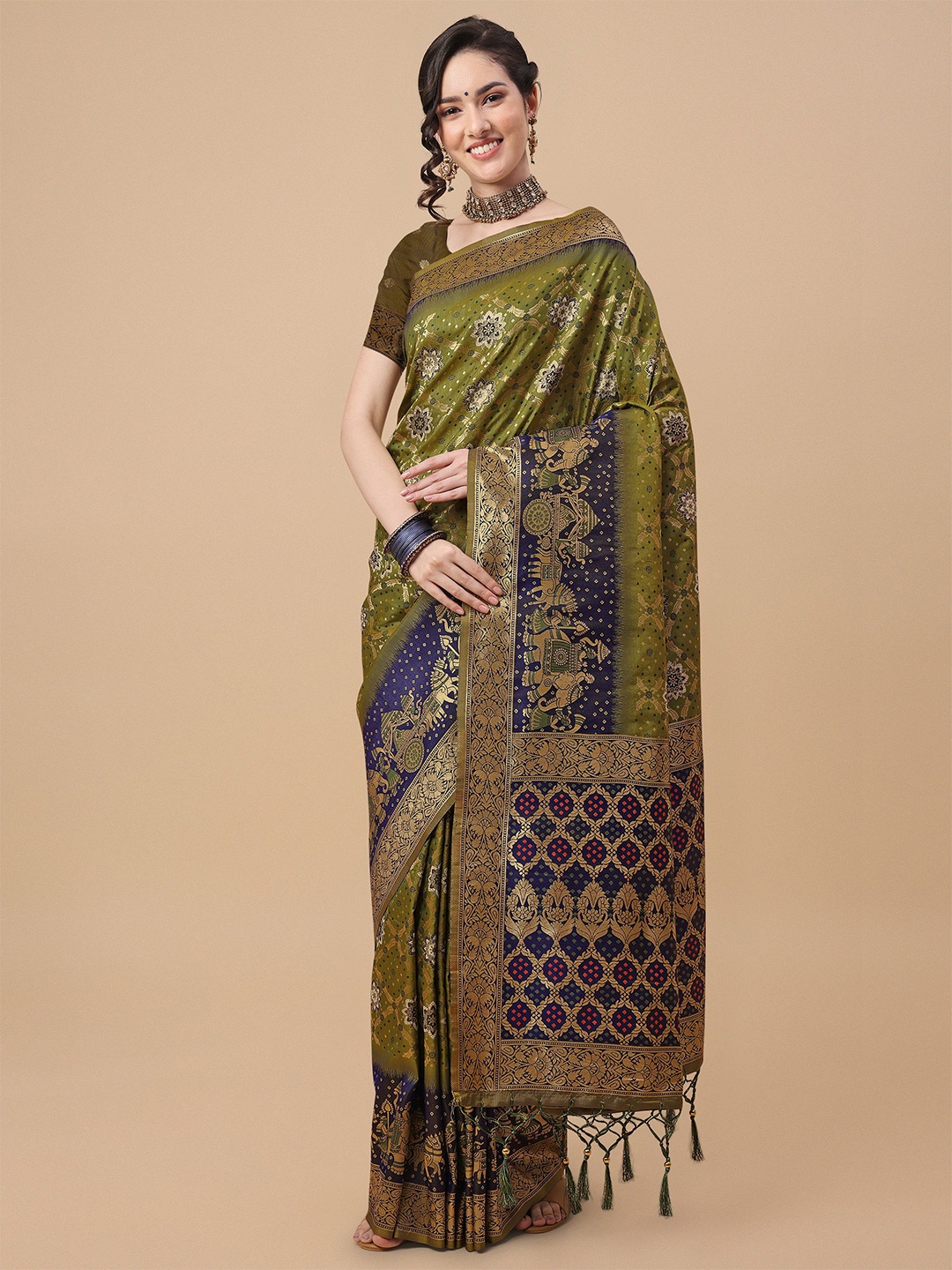 

Mitera Olive Green & Gold-Toned Woven Design Zari Silk Blend Banarasi Saree
