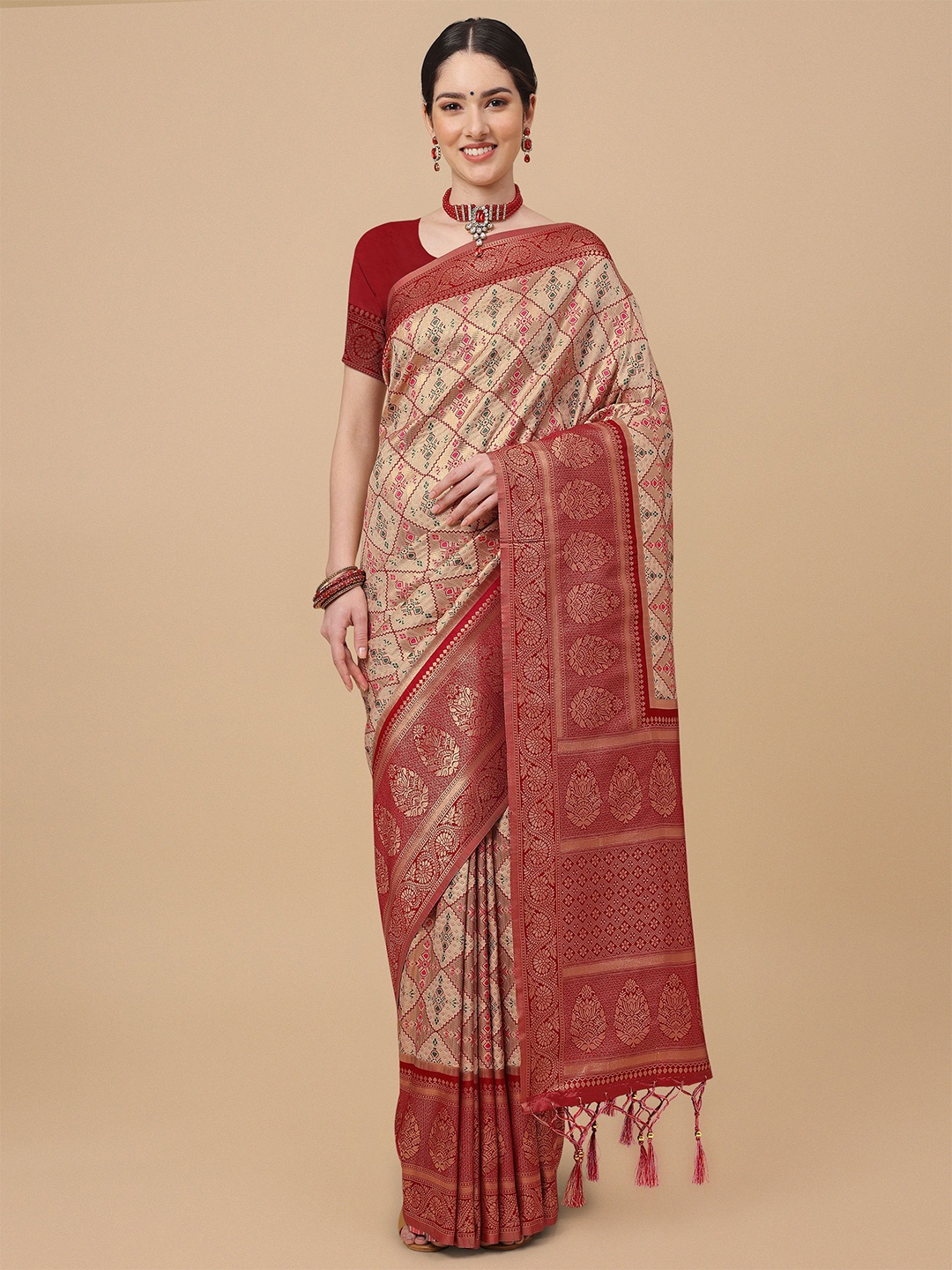 

Mitera Beige & Red Ethnic Motifs Zari Silk Blend Banarasi Saree