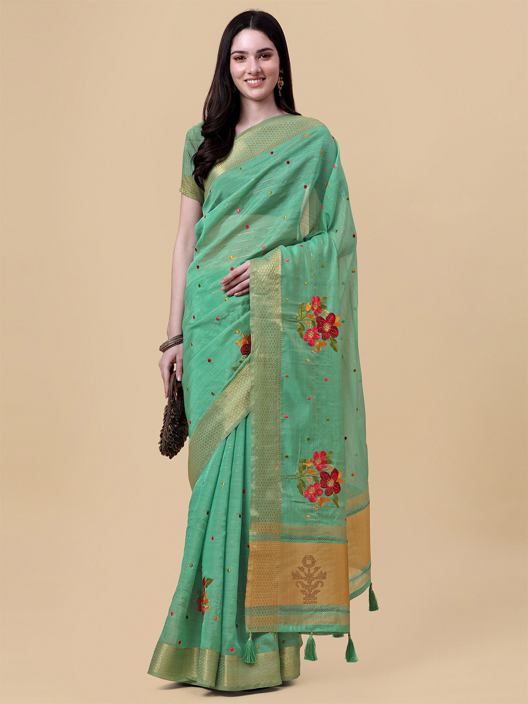 

Mitera Green & Gold-Toned Floral Embroidered Organza Saree